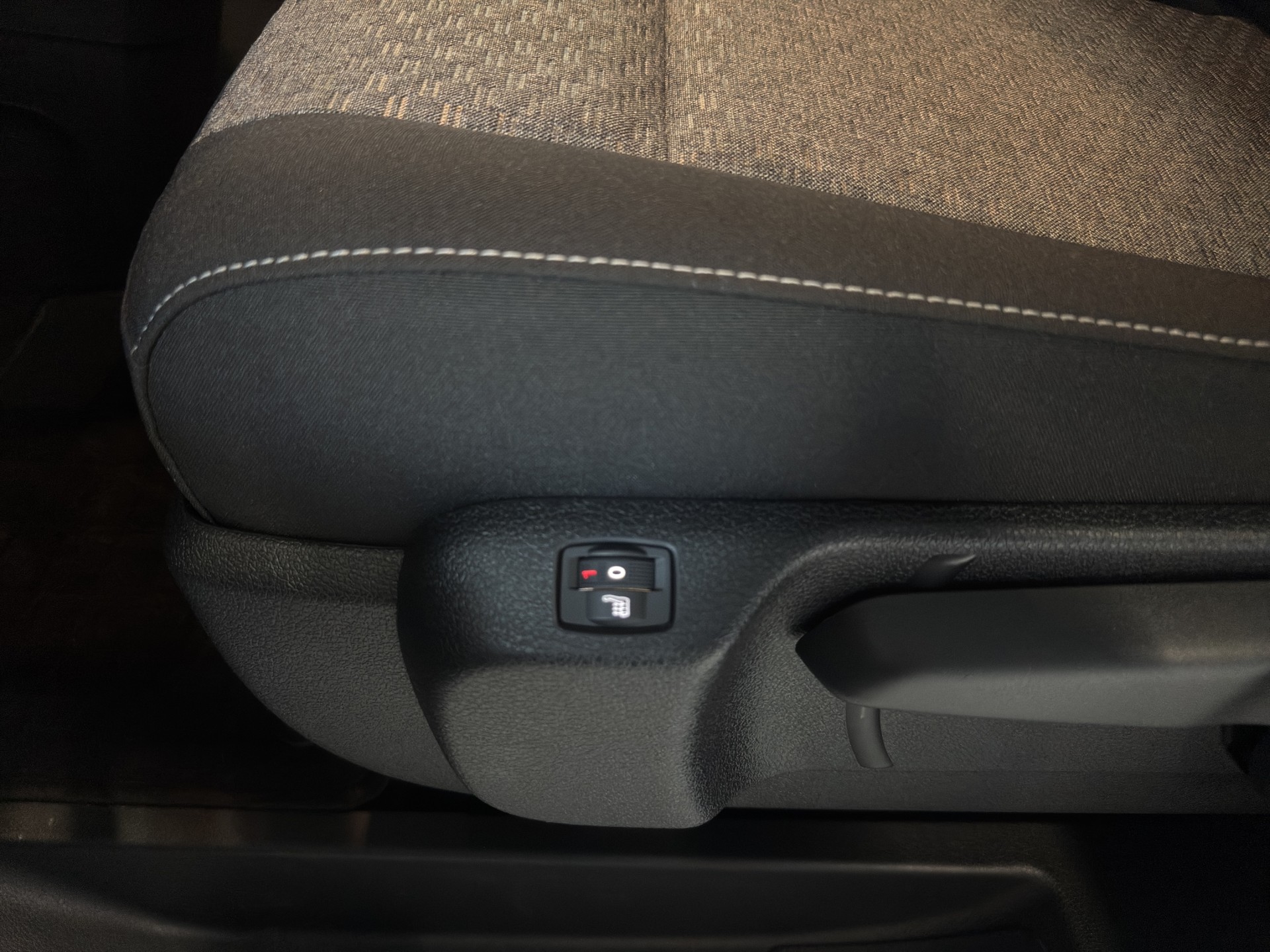 CITROEN Spacetourer 2.0 BlueHDi You EAT8-image-7