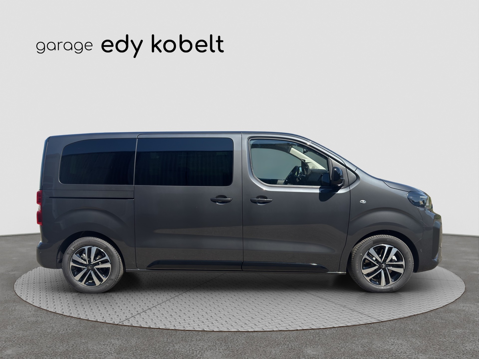 CITROEN Spacetourer 2.0 BlueHDi You EAT8-image-18