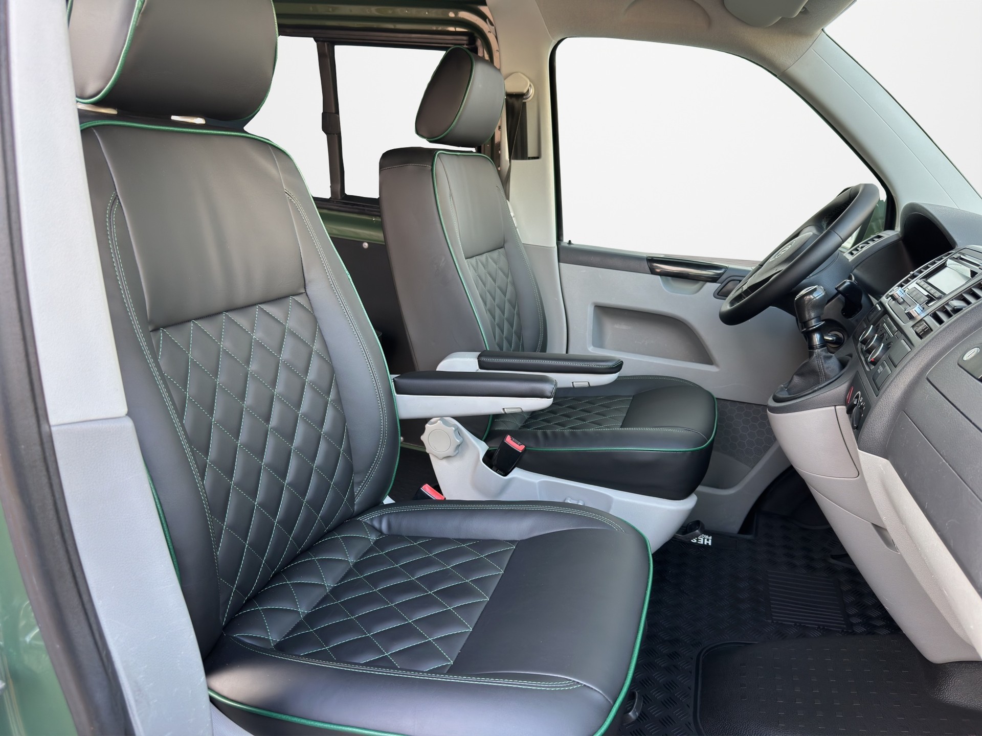 VW T5 2.0 TDI BMT 4Motion-image-14