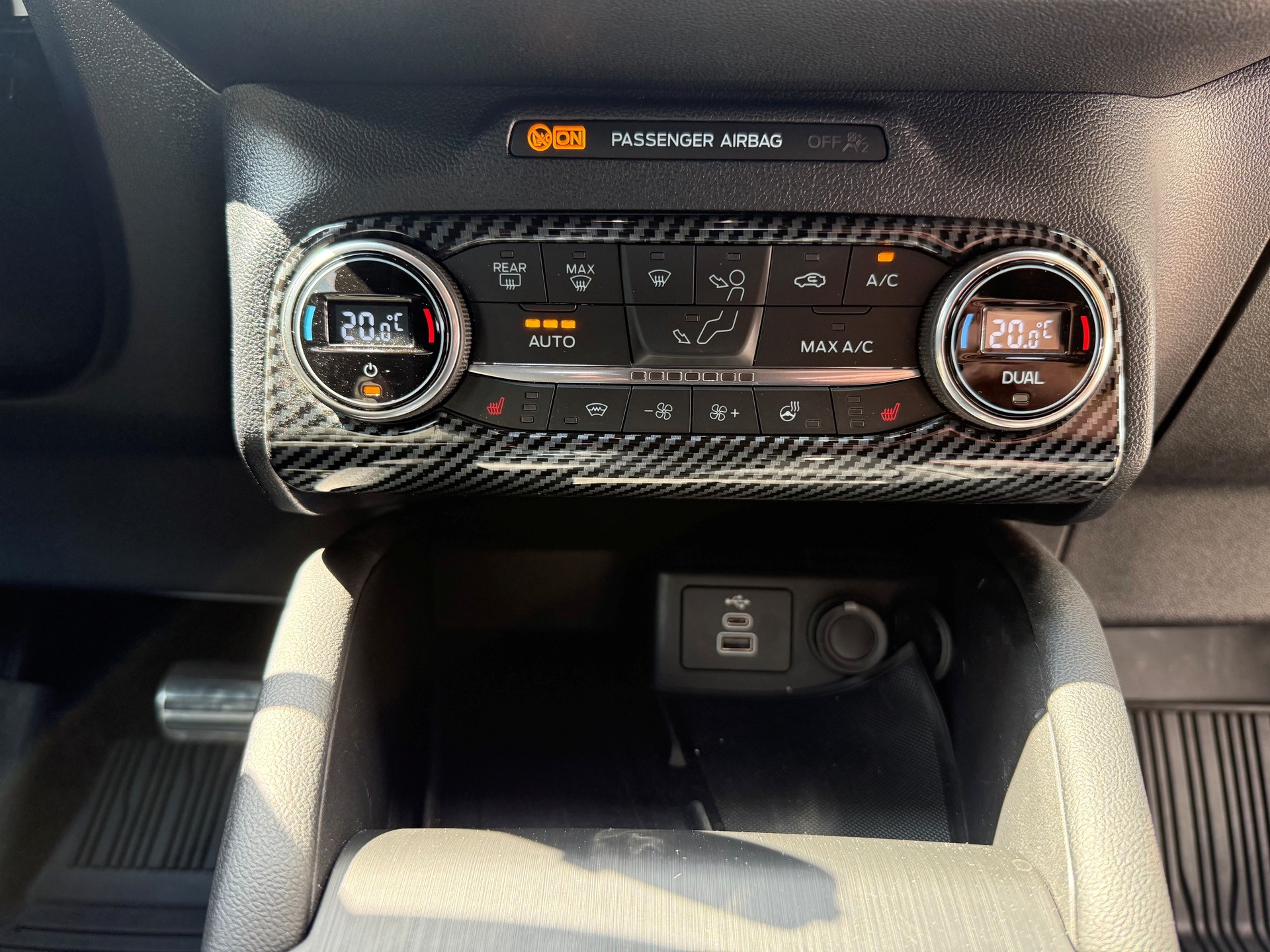 FORD Kuga 2.5 FHEV ST-Line X 4WD-image-8