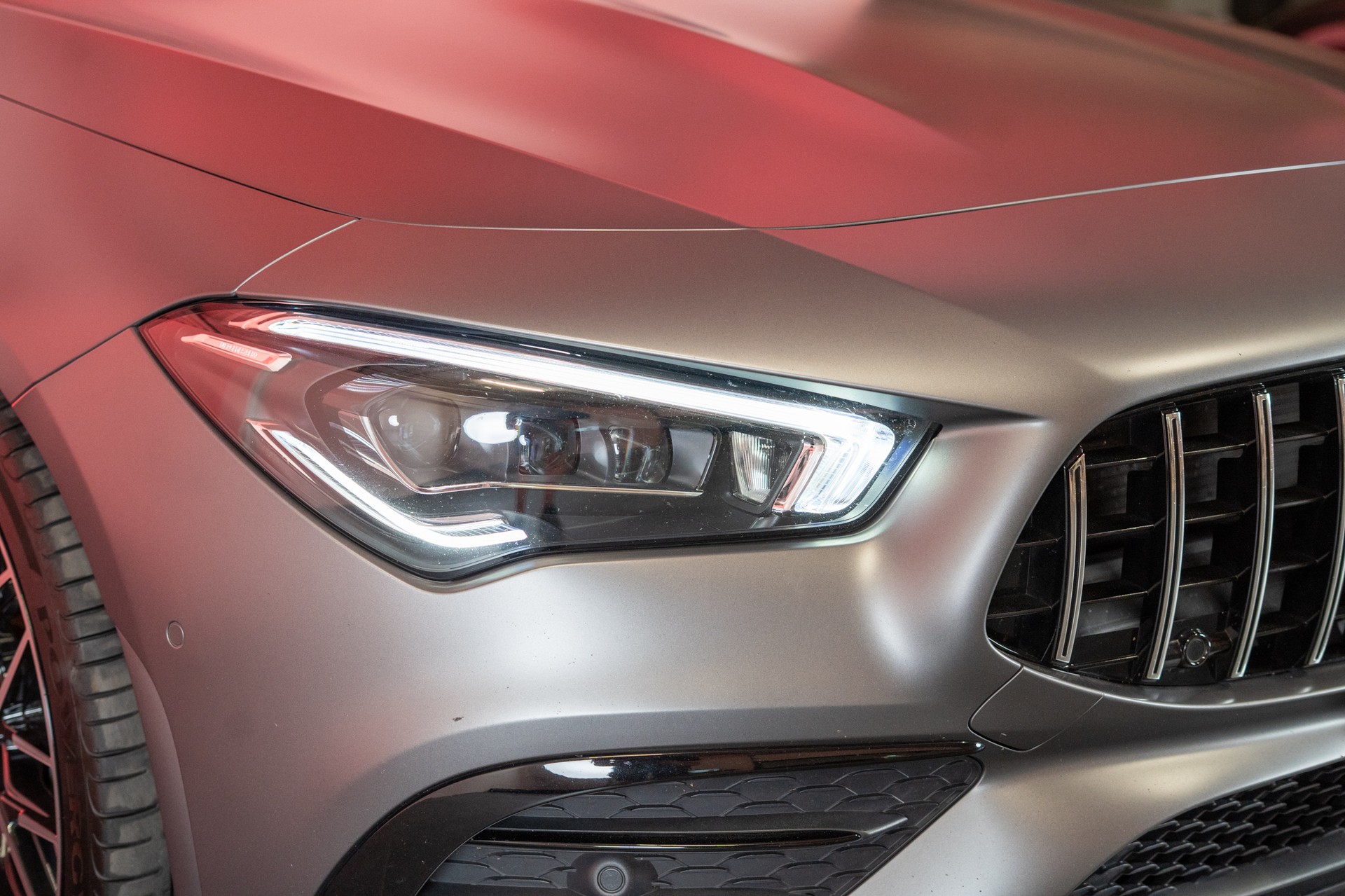 MERCEDES-BENZ CLA 35 AMG 4matic / CH-Fahrzeug / Panorama / 360°Kamera-image-24