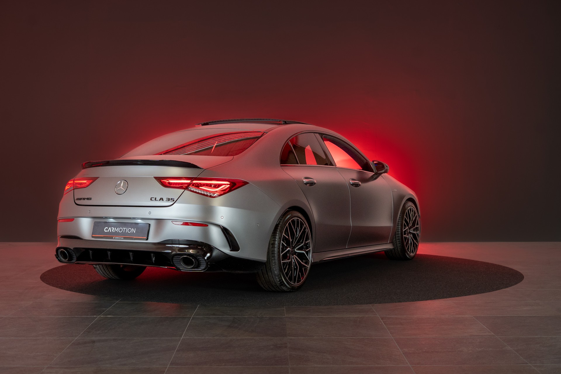 MERCEDES-BENZ CLA 35 AMG 4matic / CH-Fahrzeug / Panorama / 360°Kamera-image-3