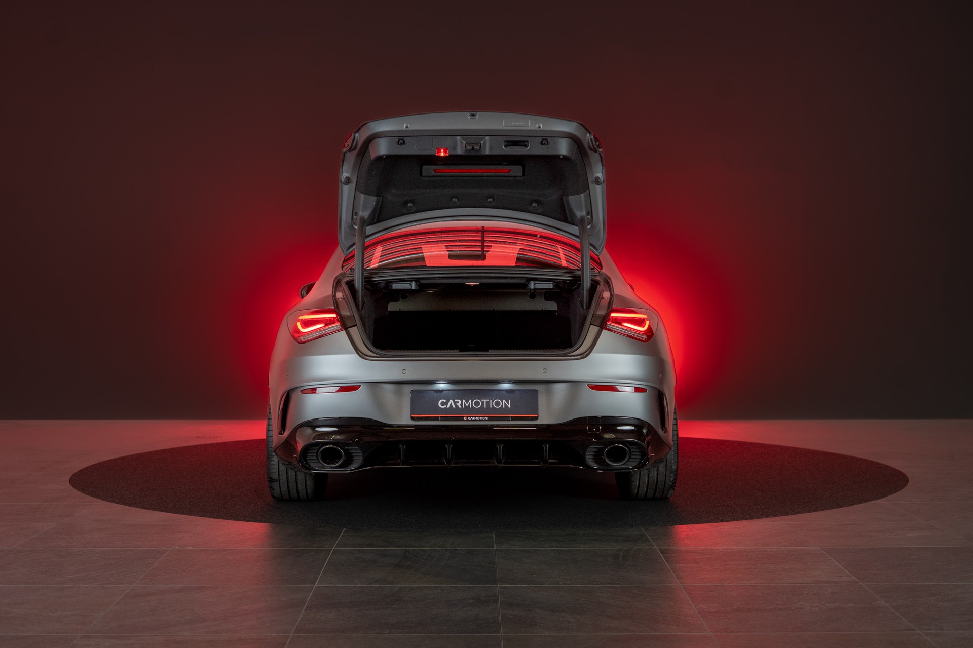 MERCEDES-BENZ CLA 35 AMG 4matic / CH-Fahrzeug / Panorama / 360°Kamera-image-6