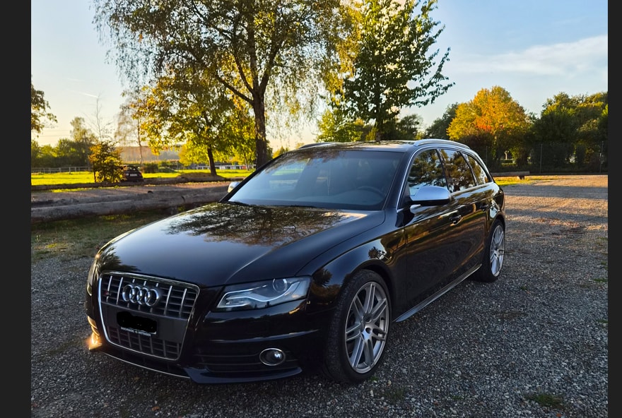 Car photo