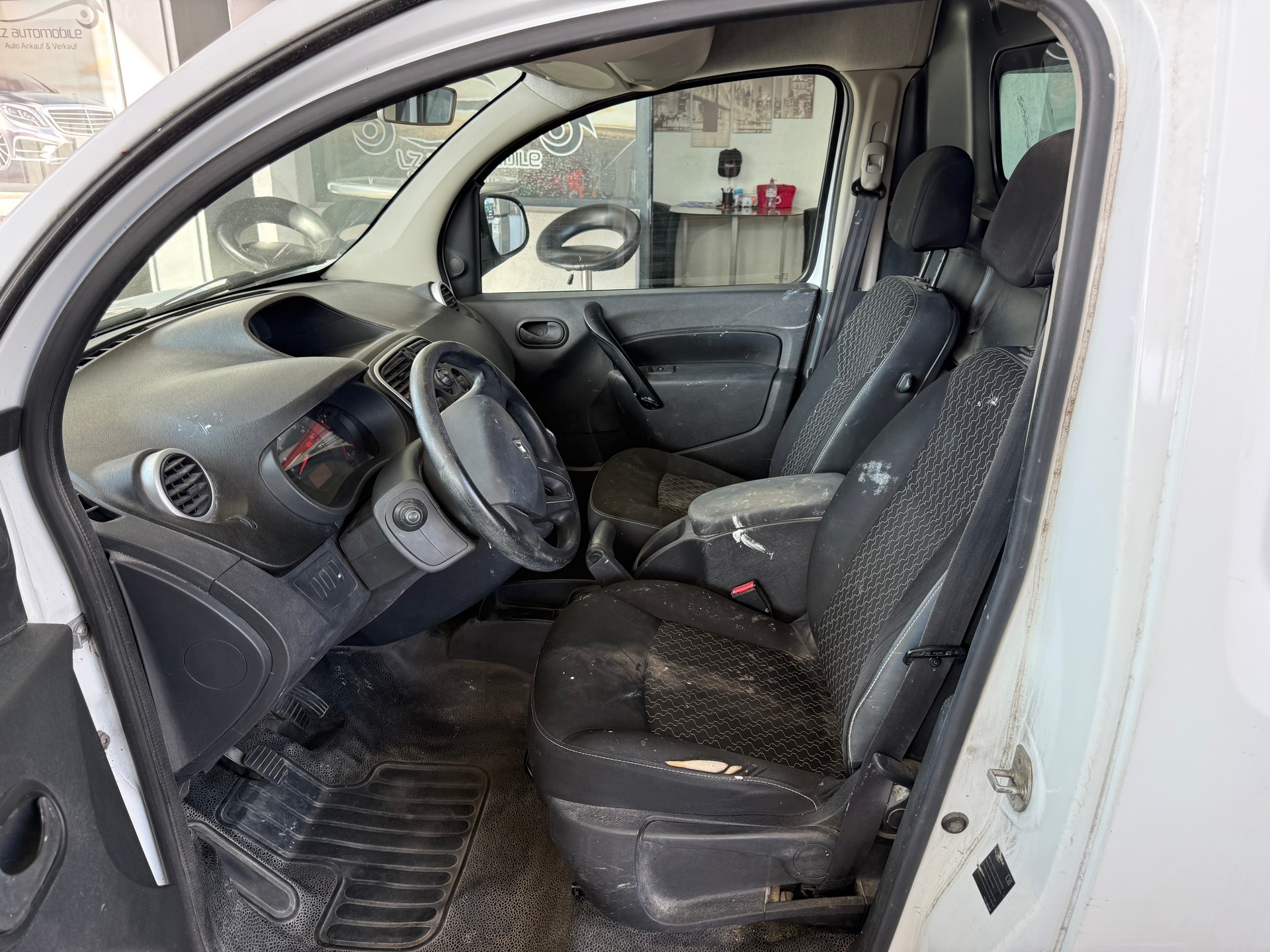 RENAULT Kangoo Medium dCi 110 Business-image-7