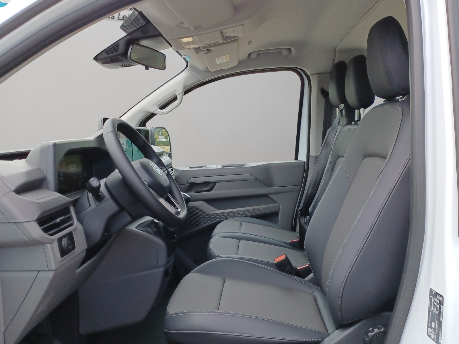 VW New Transporter Doka Pritsche 2.0 TDI-image-3