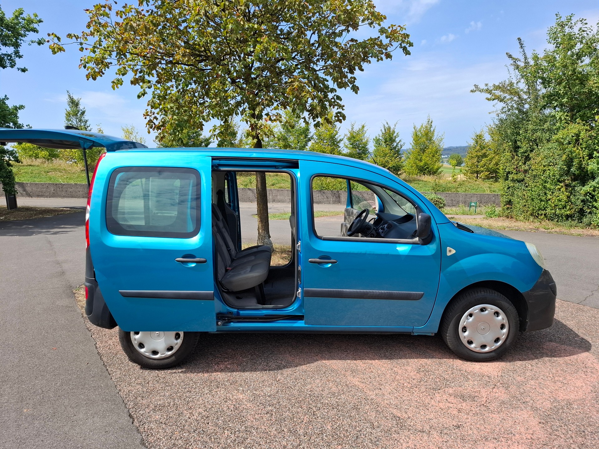 RENAULT Kangoo 1.6 16V Privilège-image-3