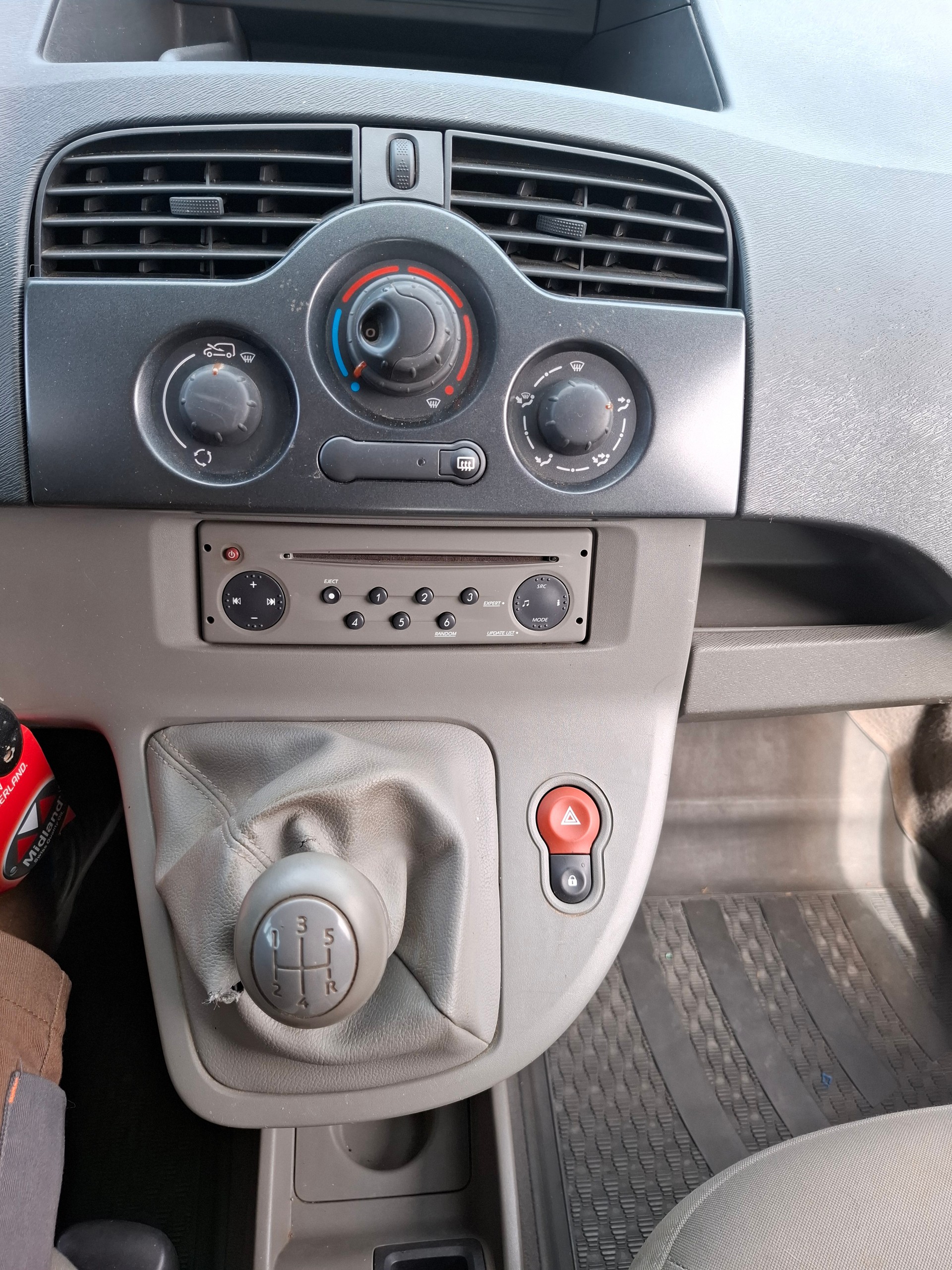 RENAULT Kangoo 1.6 16V Privilège-image-13