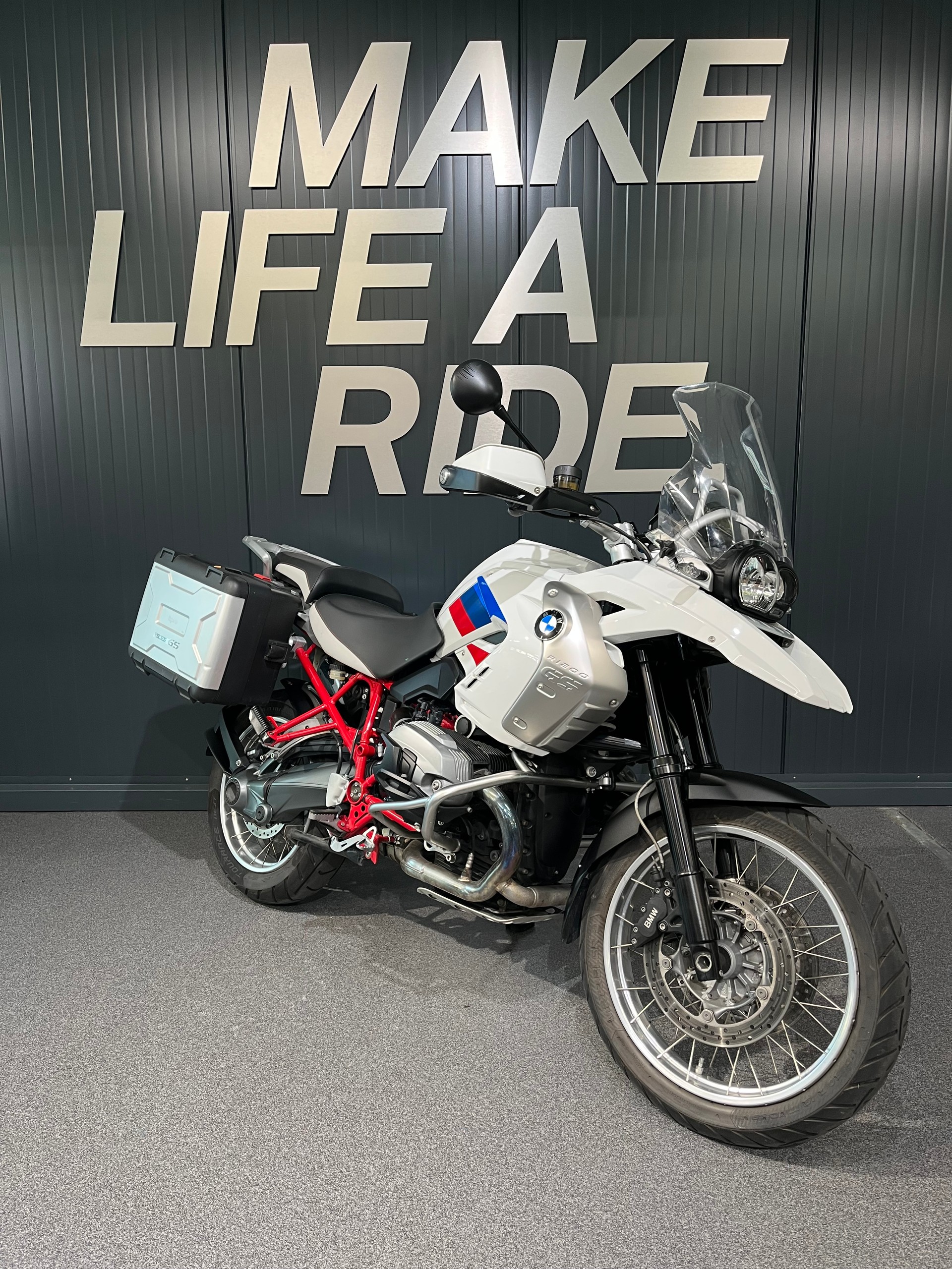 BMW R 1200 GS ABS-showroom-element-1