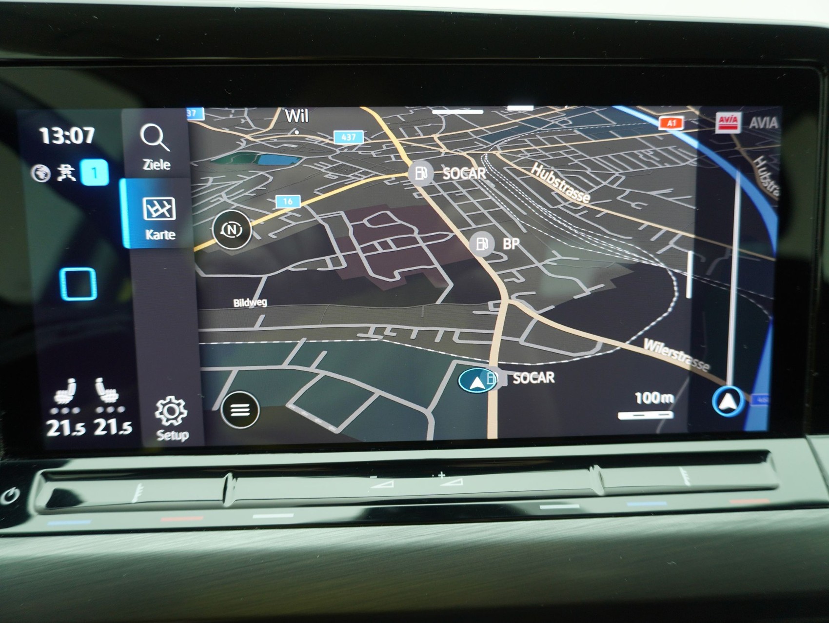 VW Golf 8 1.5 eTSI DSG Style-image-18