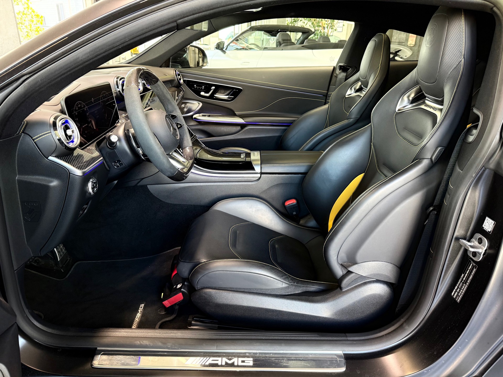 MERCEDES-BENZ CLE 53 Coupé AMG 4Matic+ 9G-Tronic-image-11