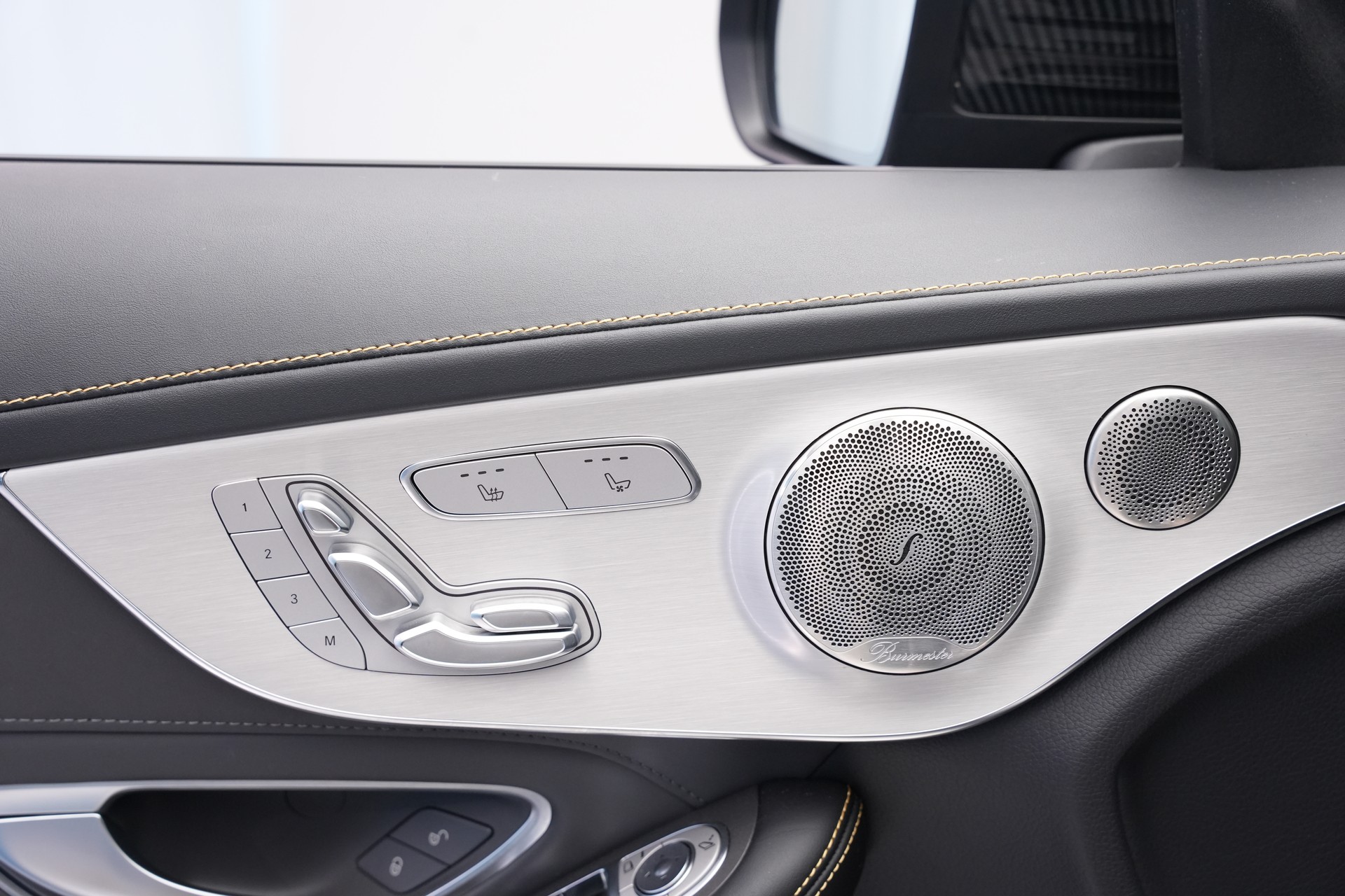 MERCEDES-BENZ C 63 S AMG Premium 9G-tronic *CH-Fahrzeug* *Designo Mattlackierung* *Carbon* *Burmester*-image-16