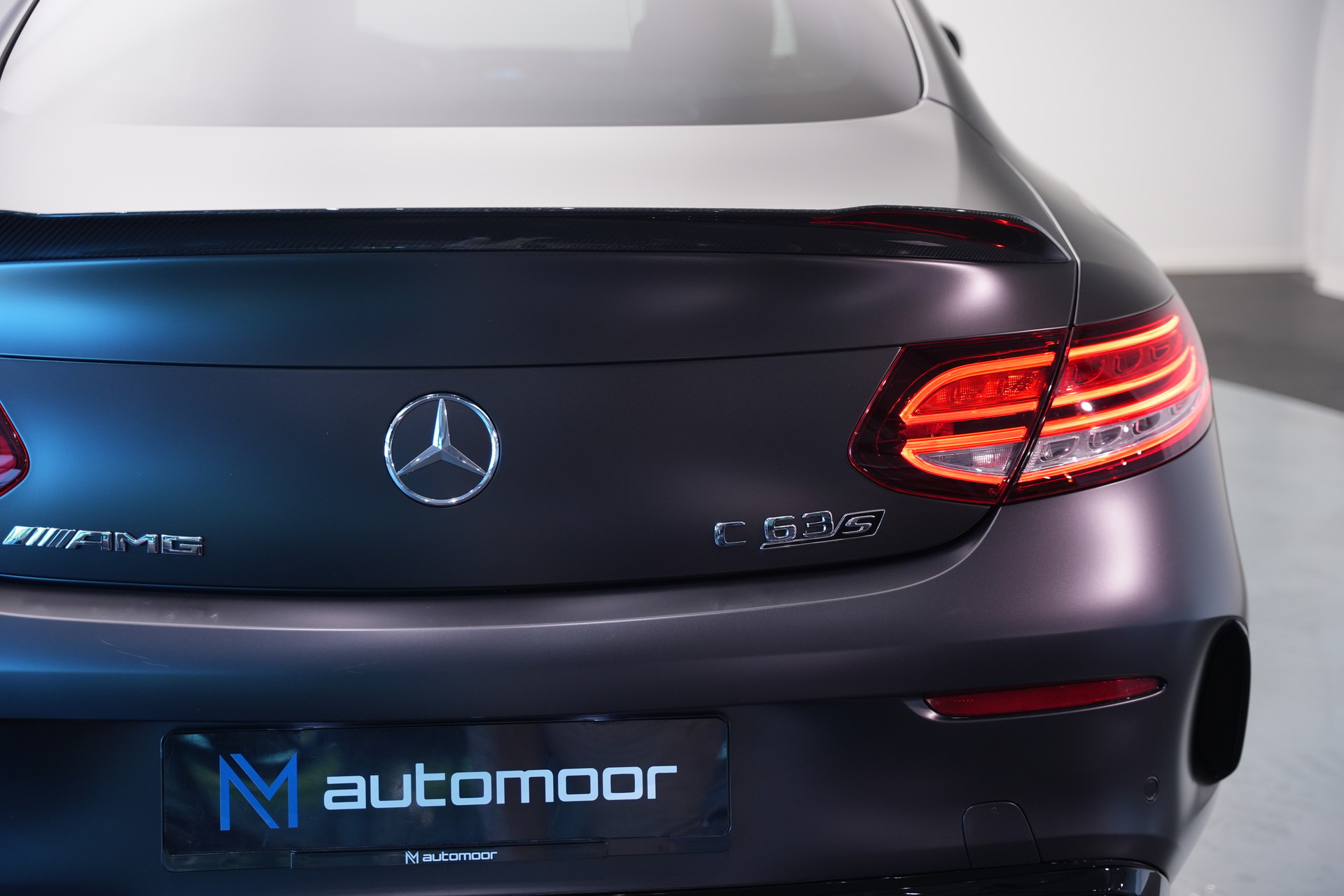 MERCEDES-BENZ C 63 S AMG Premium 9G-tronic *CH-Fahrzeug* *Designo Mattlackierung* *Carbon* *Burmester*-image-42