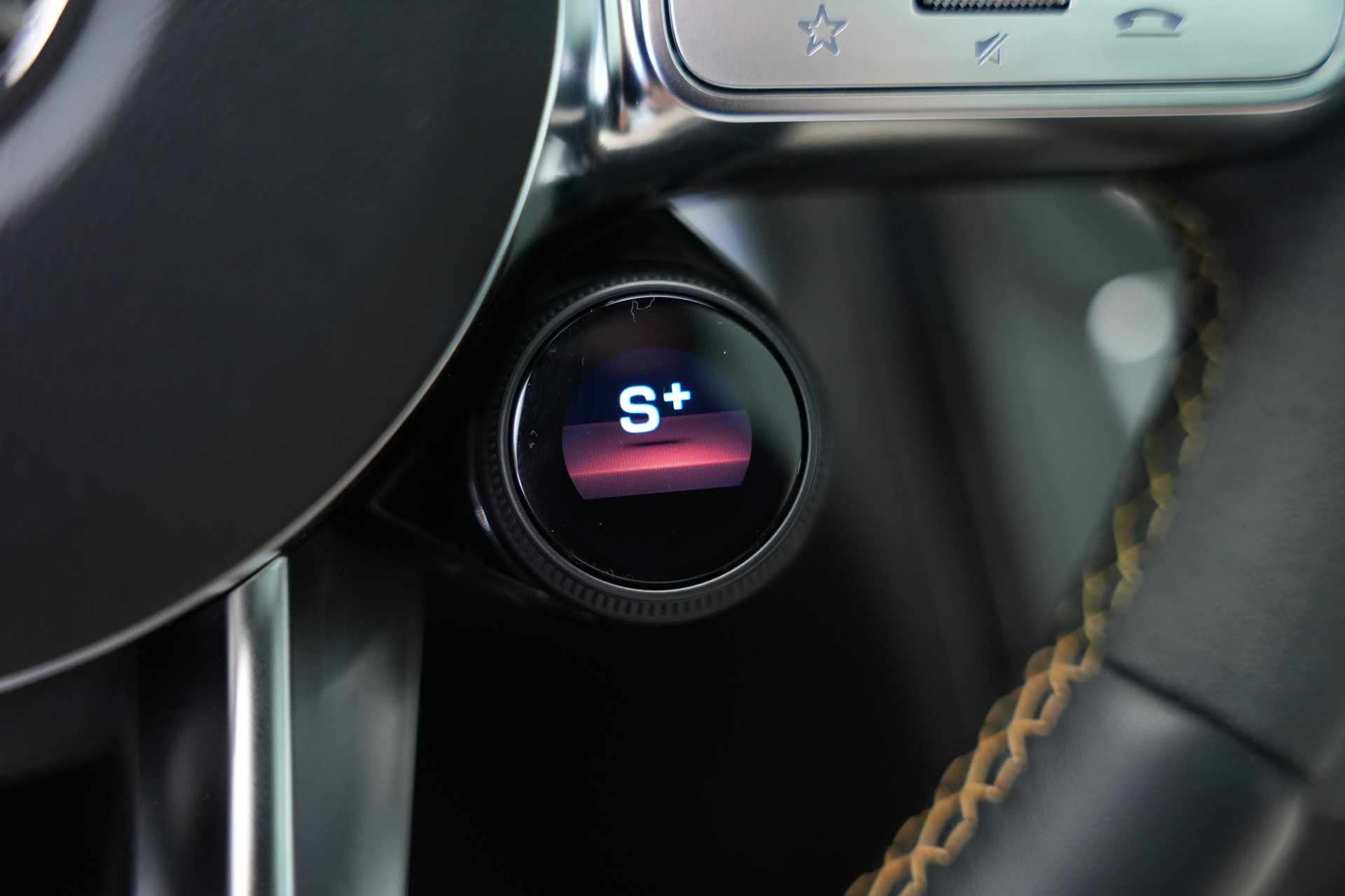 MERCEDES-BENZ C 63 S AMG Premium 9G-tronic *CH-Fahrzeug* *Designo Mattlackierung* *Carbon* *Burmester*-image-35