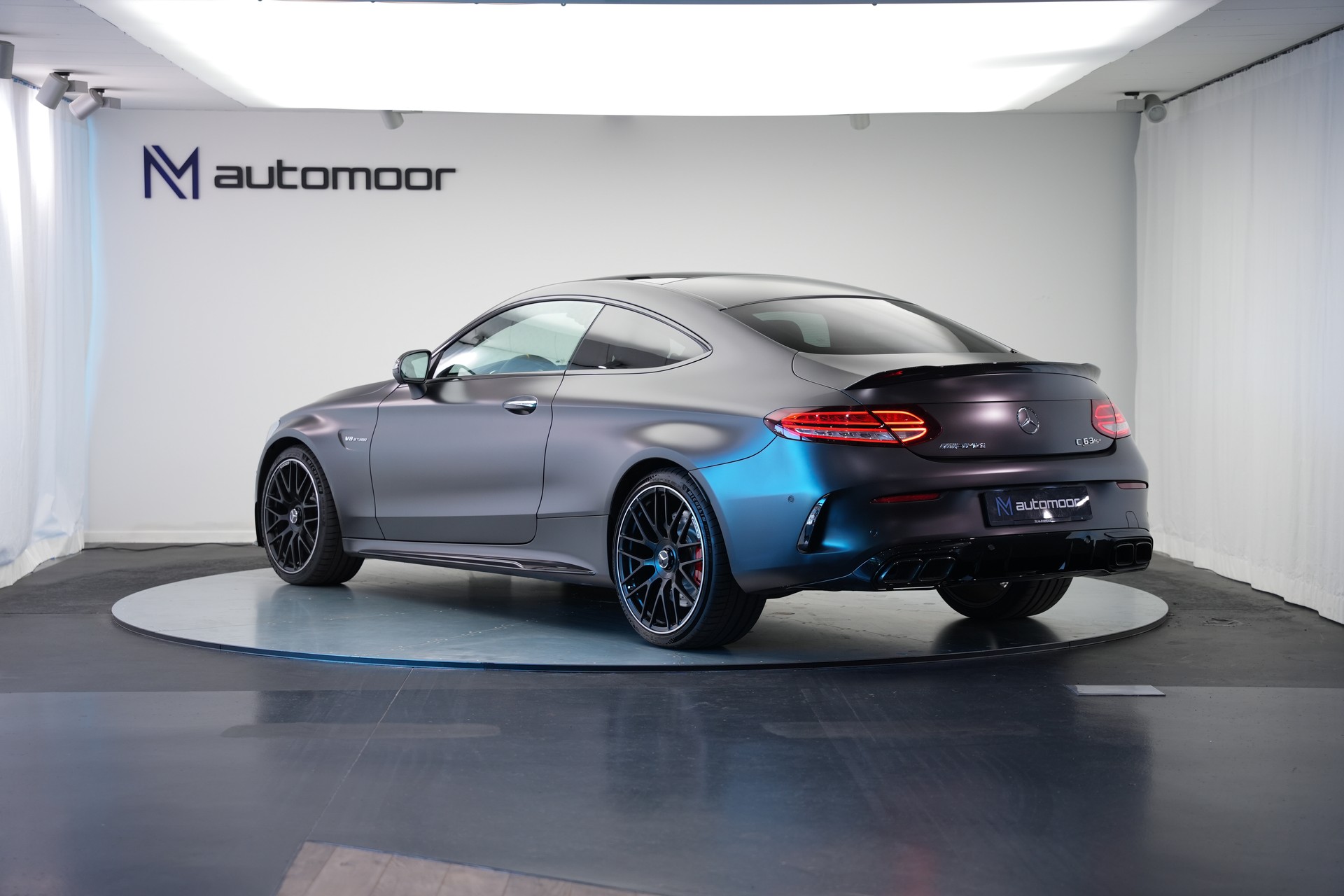 MERCEDES-BENZ C 63 S AMG Premium 9G-tronic *CH-Fahrzeug* *Designo Mattlackierung* *Carbon* *Burmester*-image-6