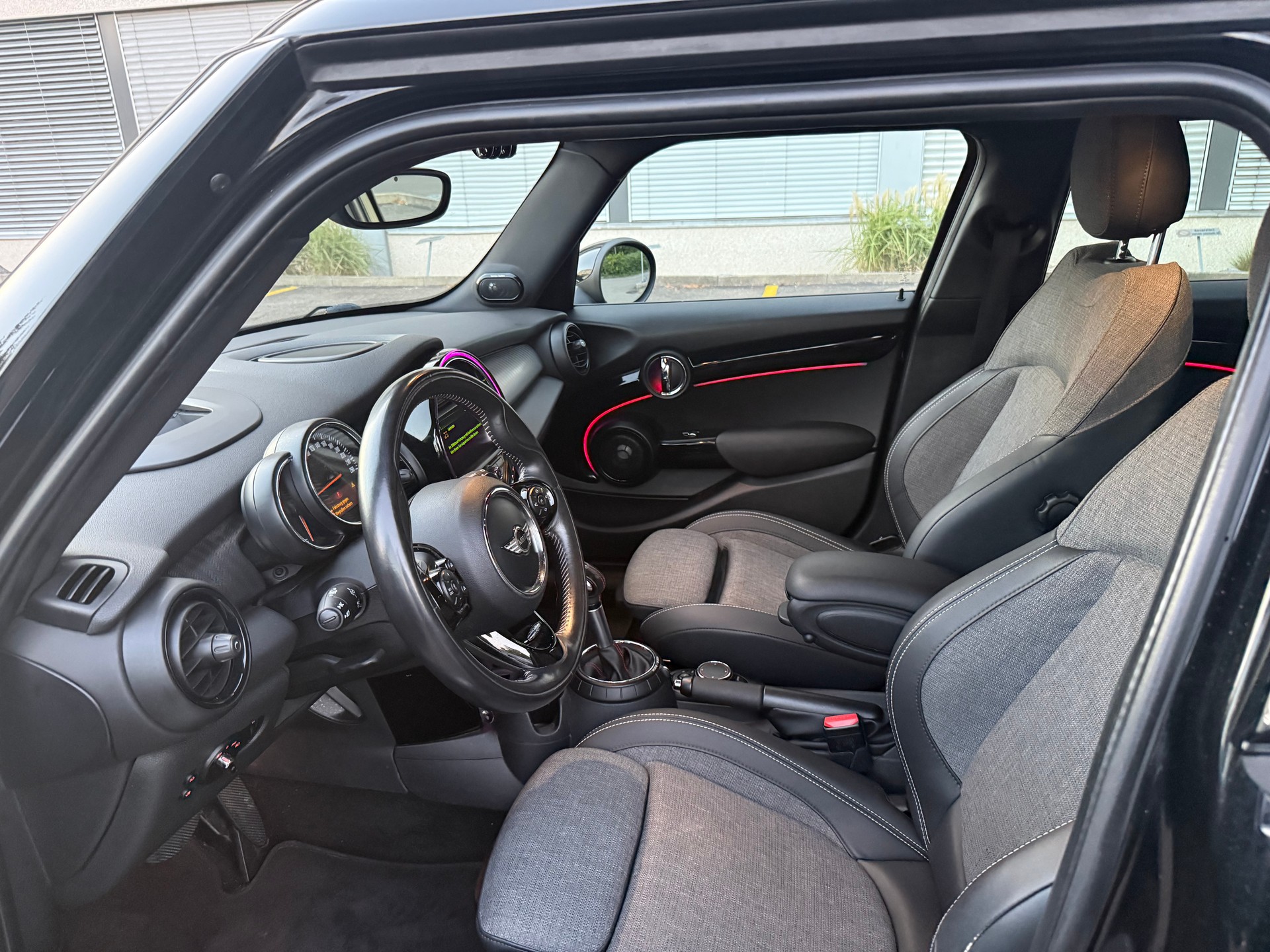 MINI Cooper S Steptronic-image-7