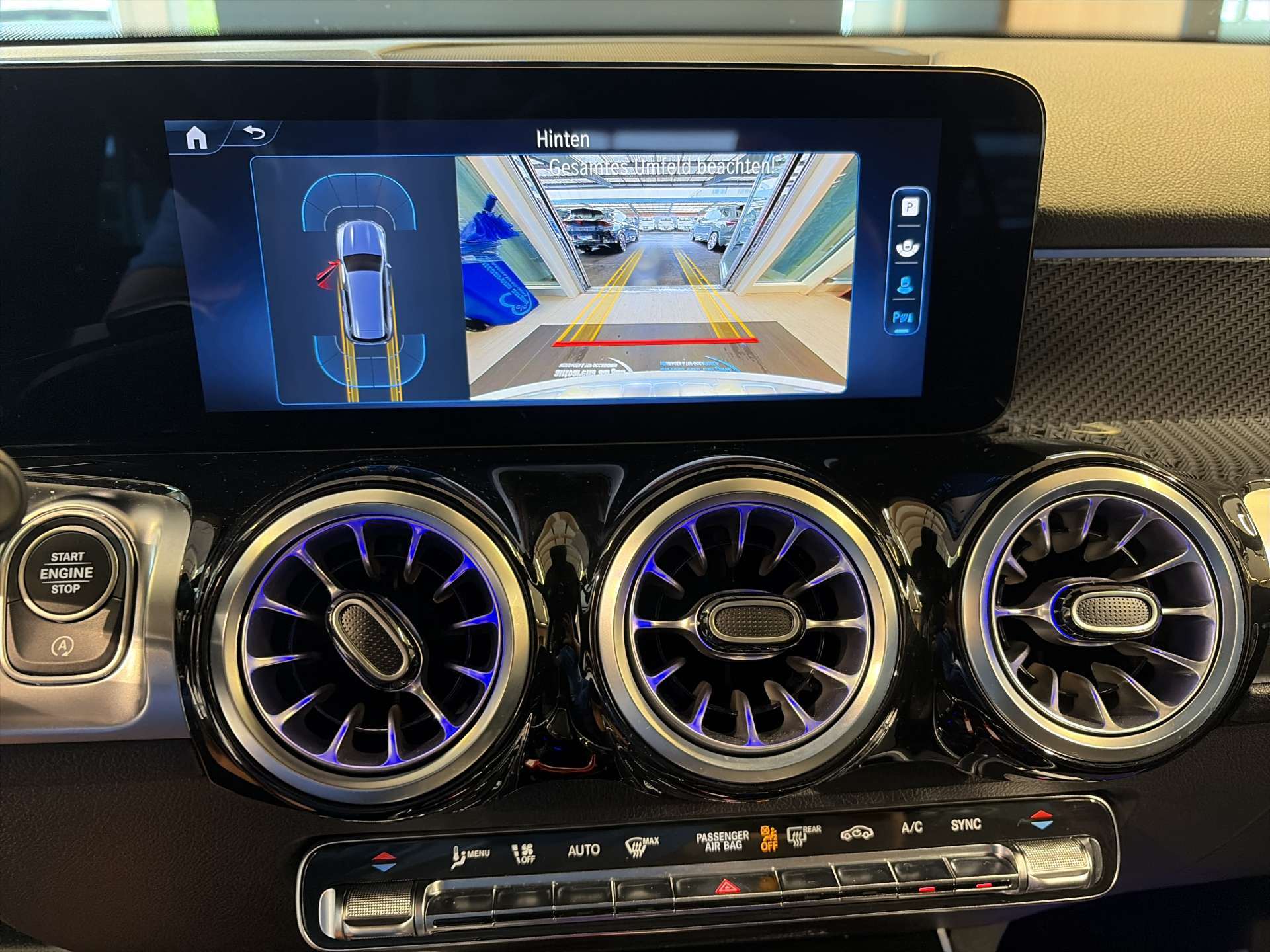 MERCEDES-BENZ GLB 35 AMG 7-Plätzer 306PS 4Matic G-Tronic Automat-image-9