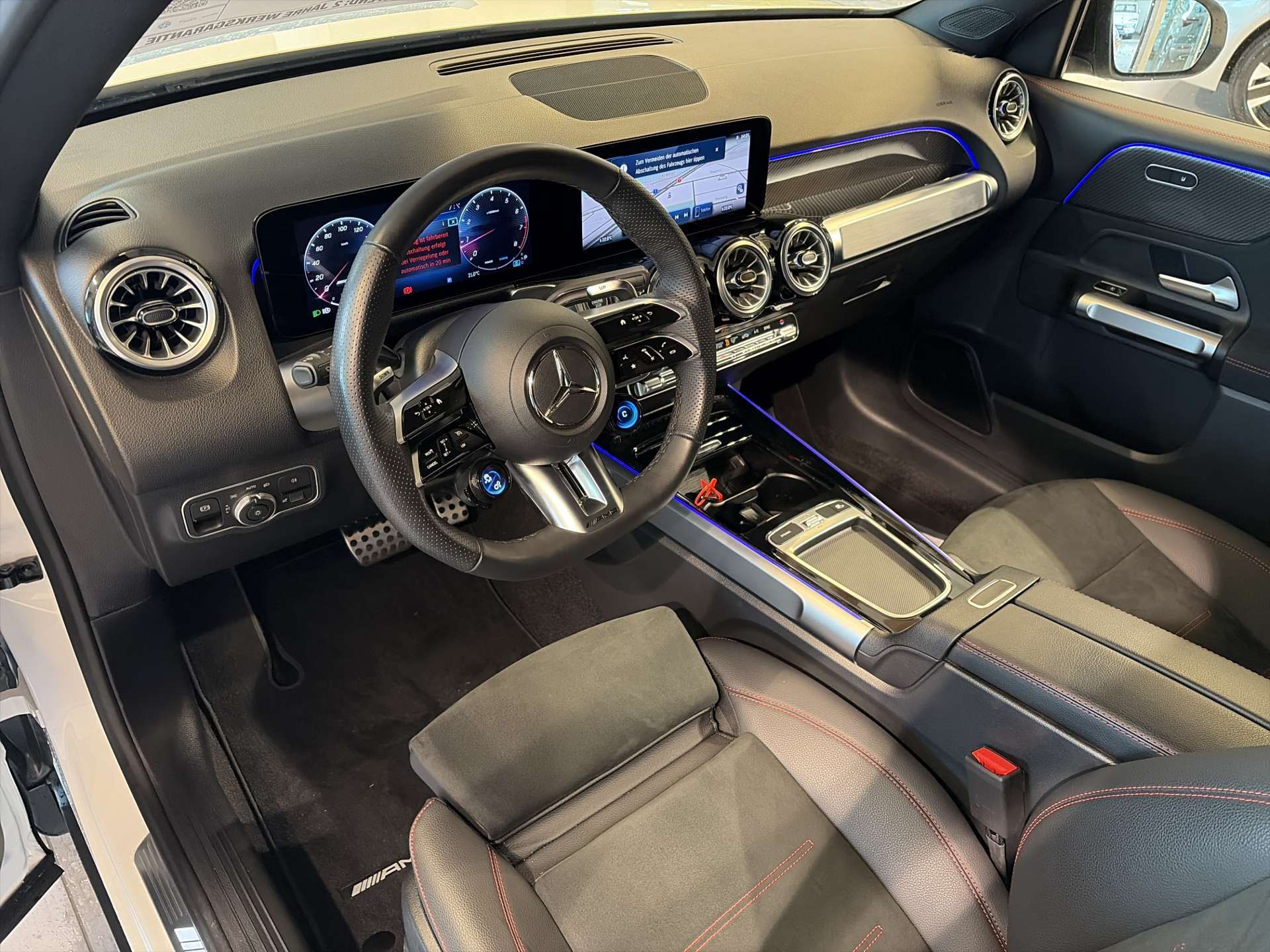MERCEDES-BENZ GLB 35 AMG 7-Plätzer 306PS 4Matic G-Tronic Automat-image-5