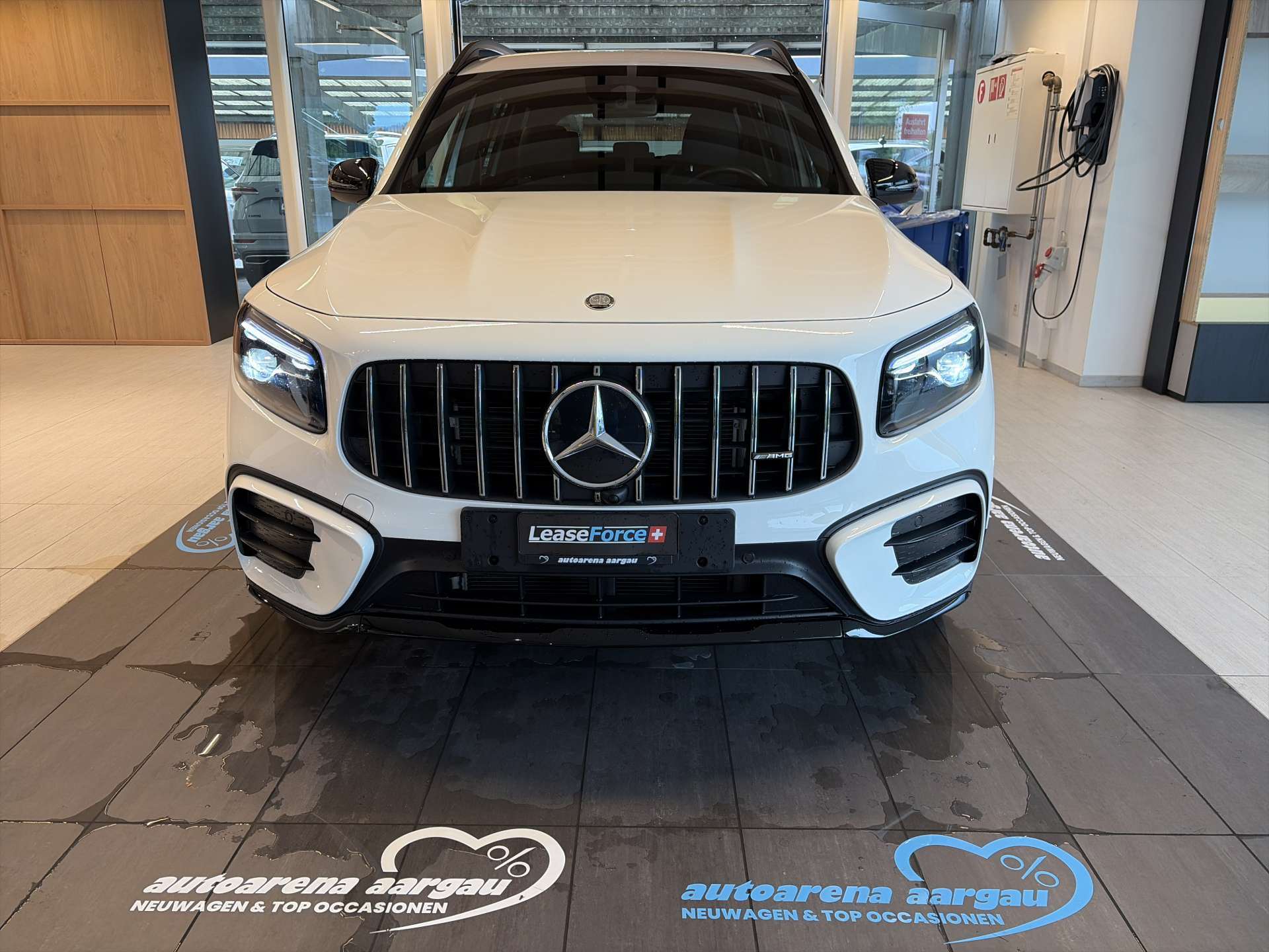 MERCEDES-BENZ GLB 35 AMG 7-Plätzer 306PS 4Matic G-Tronic Automat-image-10
