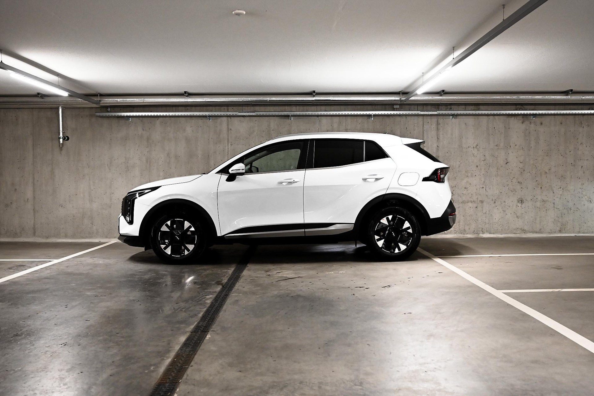KIA Sportage 1.6 T-GDi Hybrid Power Edition-image-12