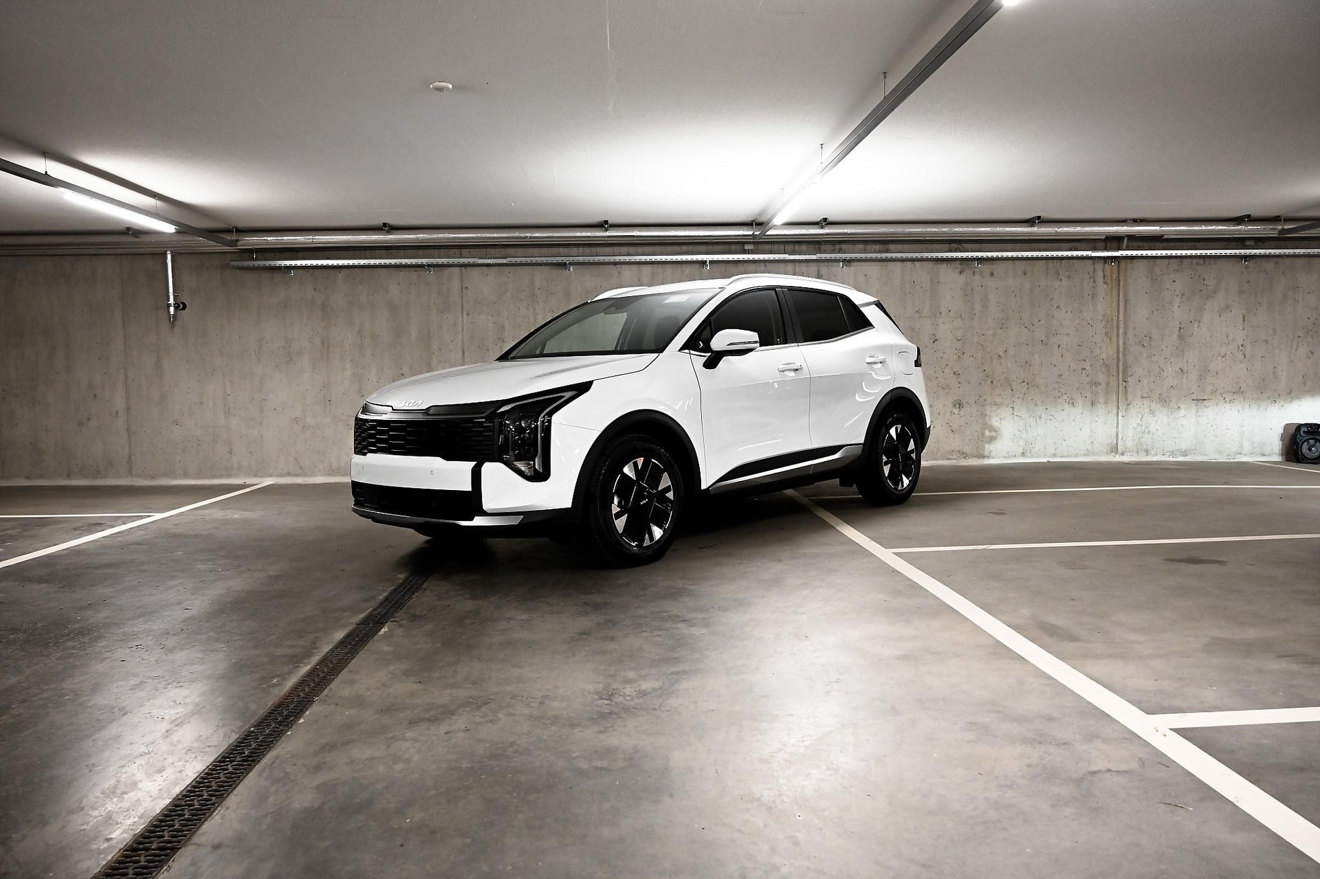 KIA Sportage 1.6 T-GDi Hybrid Power Edition-image-1