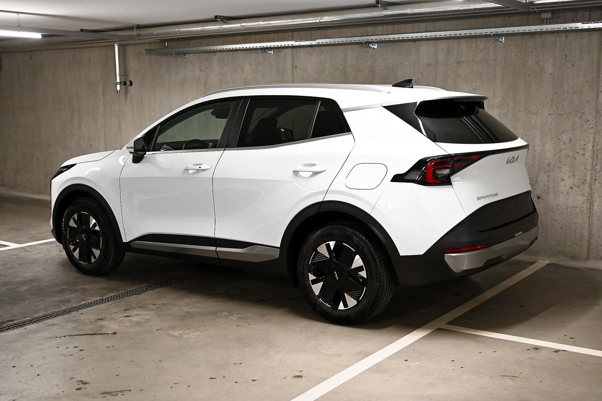 KIA Sportage 1.6 T-GDi Hybrid Power Edition-image-6