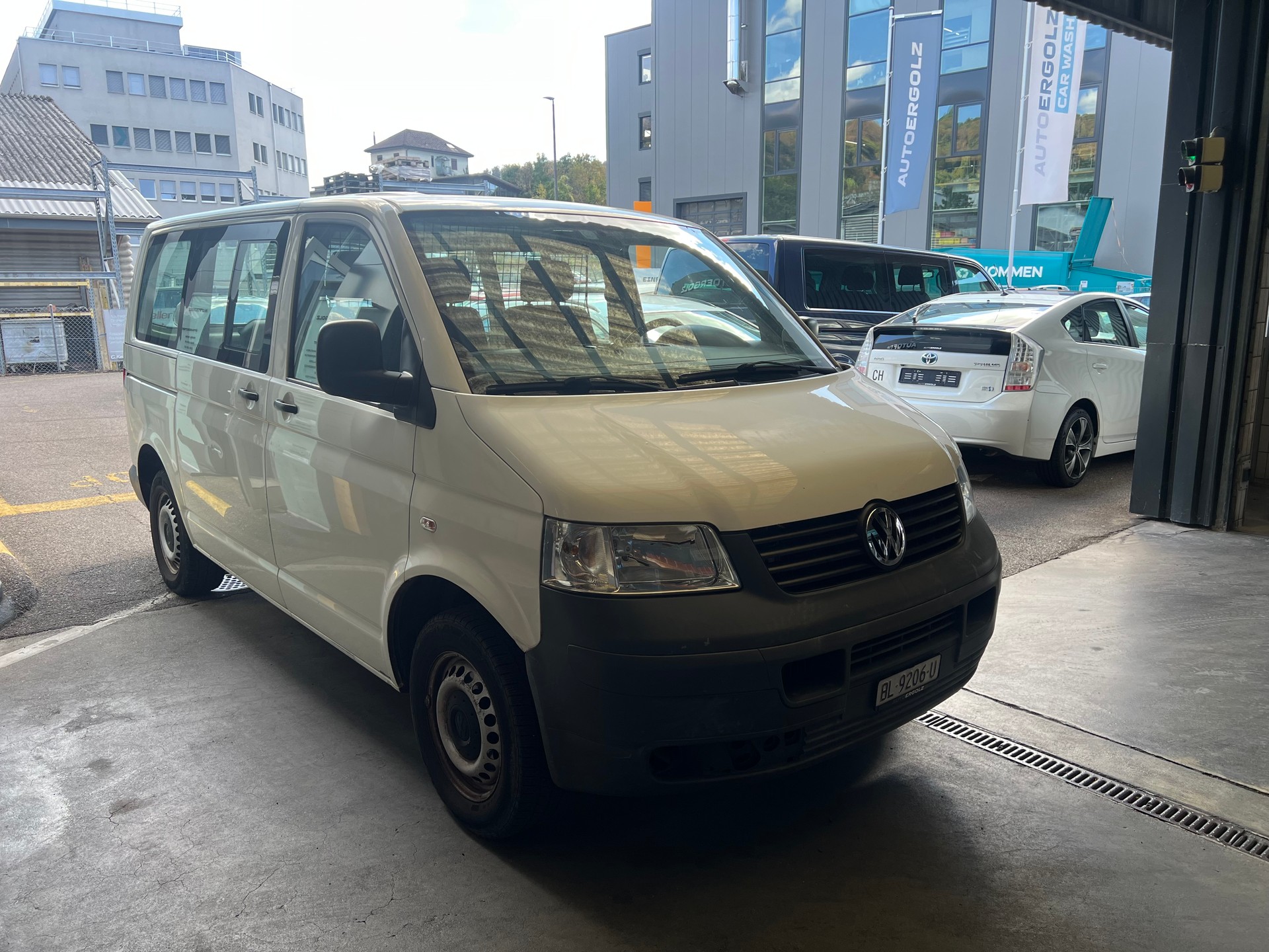 VW T5 2.0-image-2
