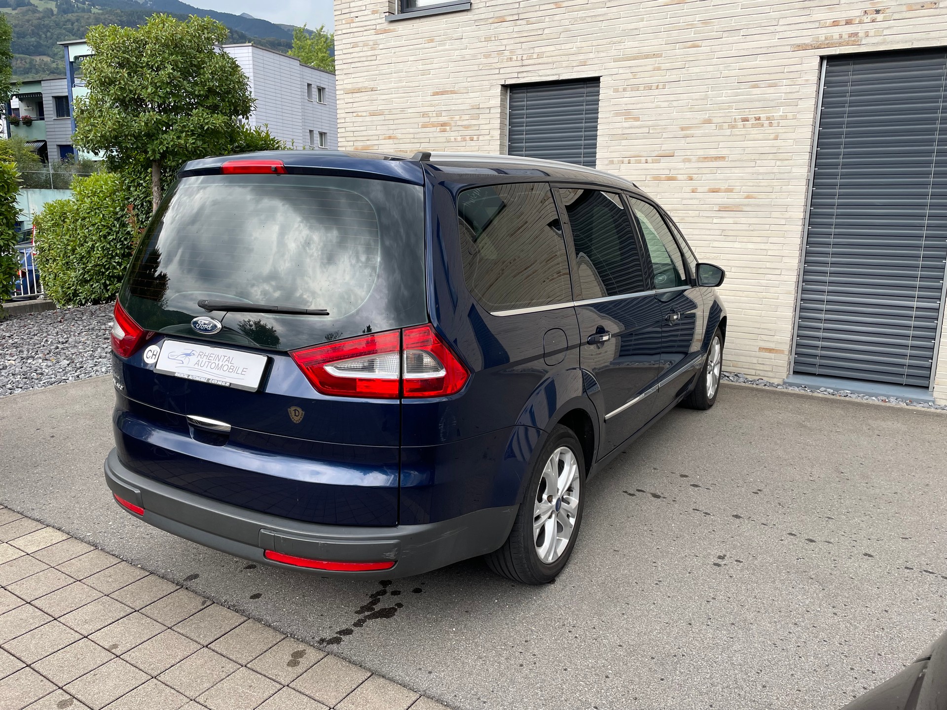 FORD Galaxy 2.0 TDCi KNIE-Edition-image-7