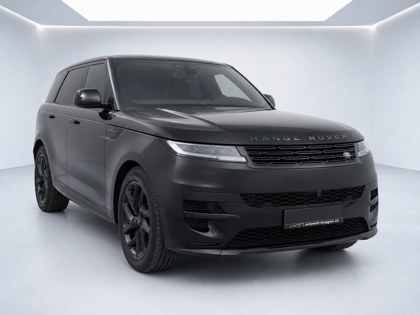 LAND ROVER Range Rover Sport P550e 3.0 Si6 PHEV Autobiography Automatic-image-2