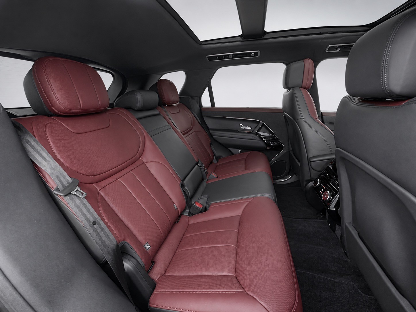LAND ROVER Range Rover Sport P550e 3.0 Si6 PHEV Autobiography Automatic-image-11