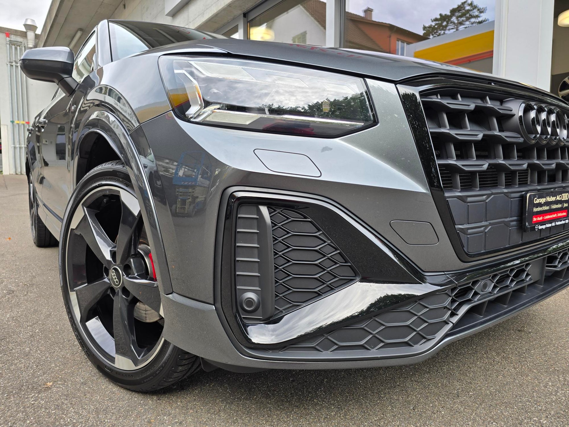 AUDI Q2 35 TFSI S line S-tronic-image-16