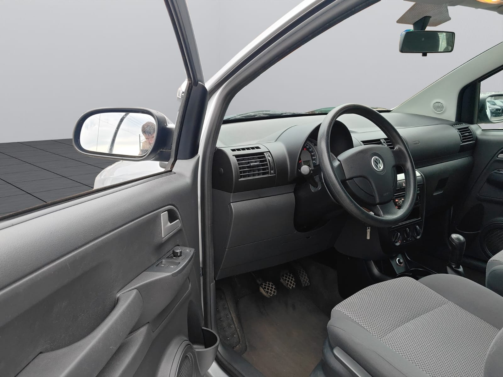 VW Fox 1.2-image-11