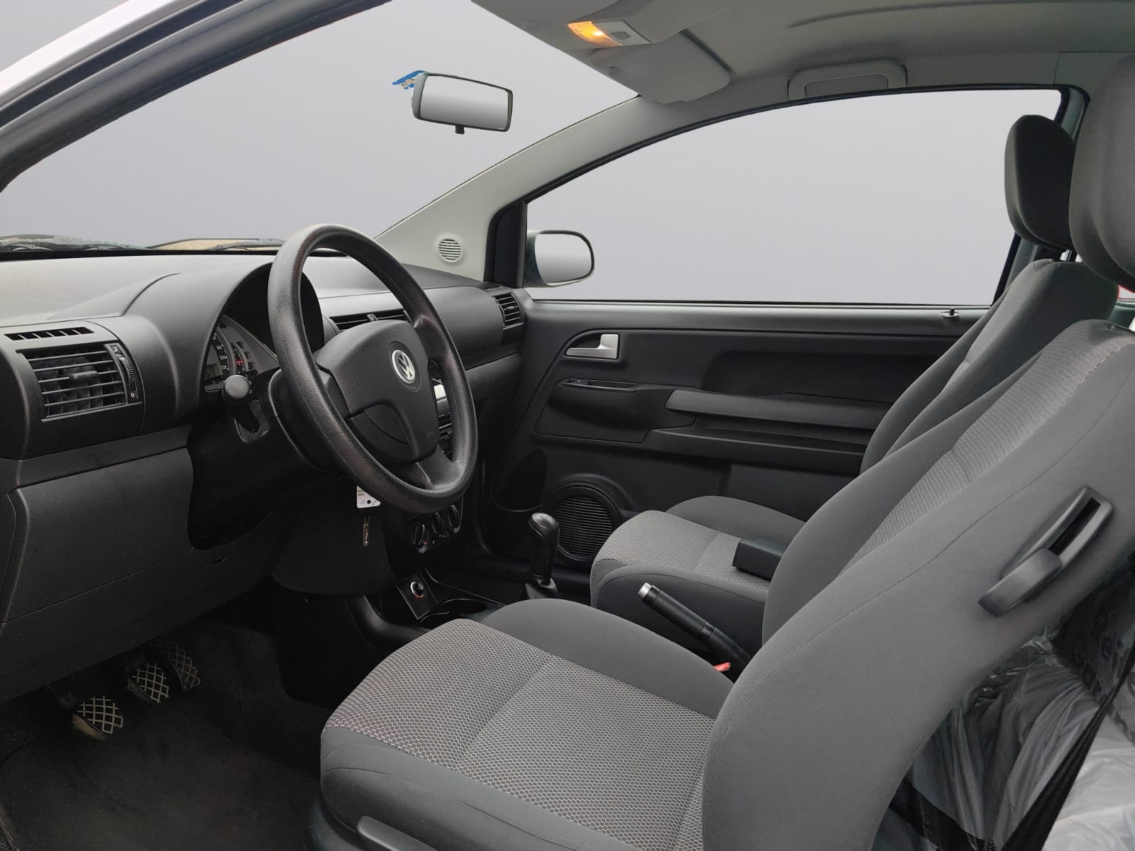 VW Fox 1.2-image-10
