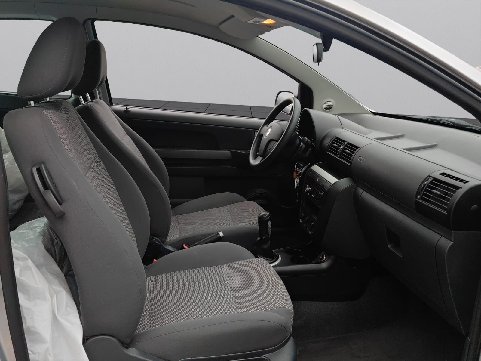 VW Fox 1.2-image-8