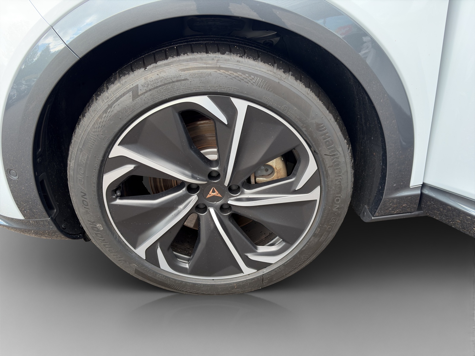 CUPRA Tavascan Type 8 77 kWh VZ-image-14