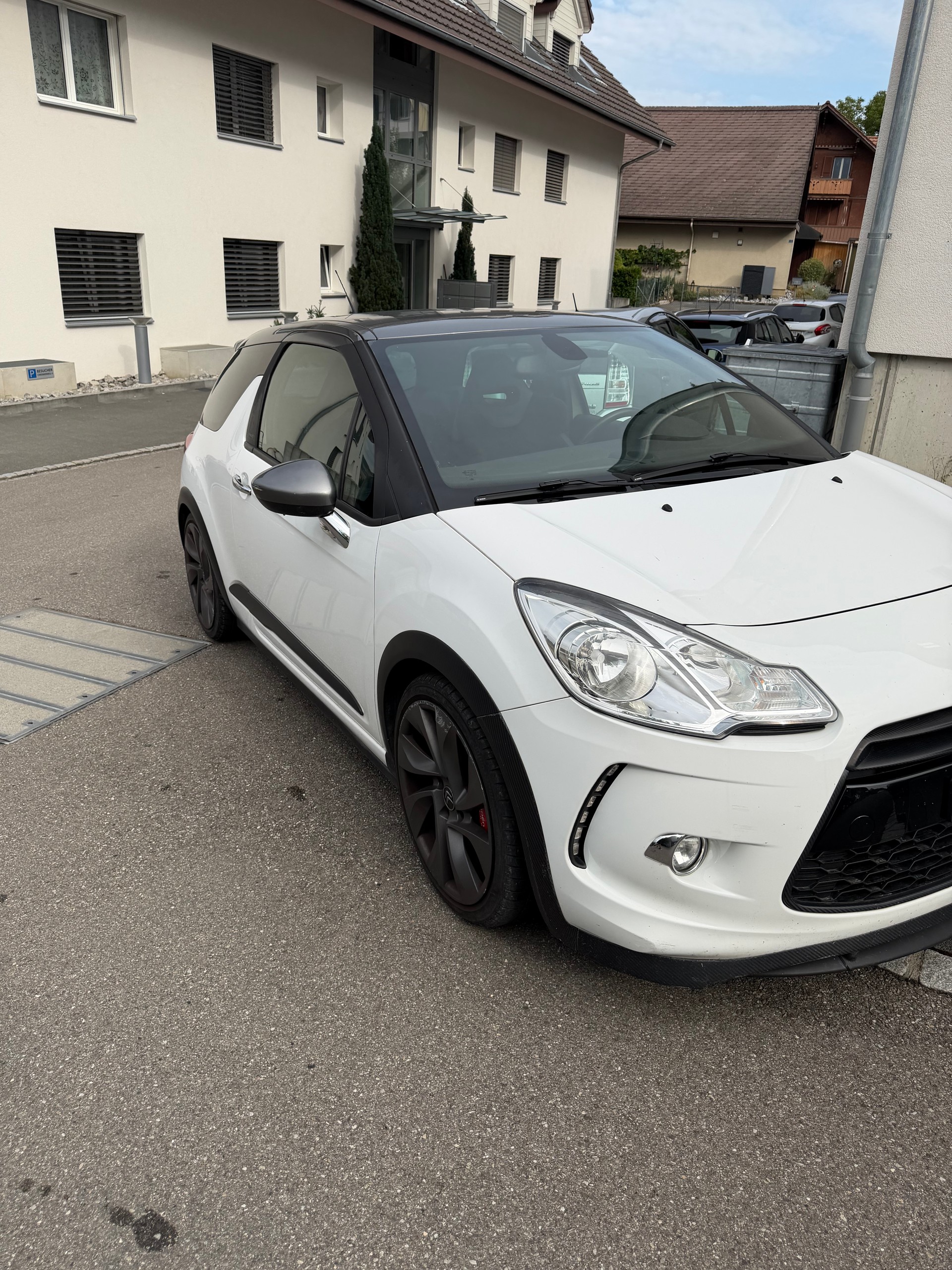 CITROEN DS3 Racing-image-1