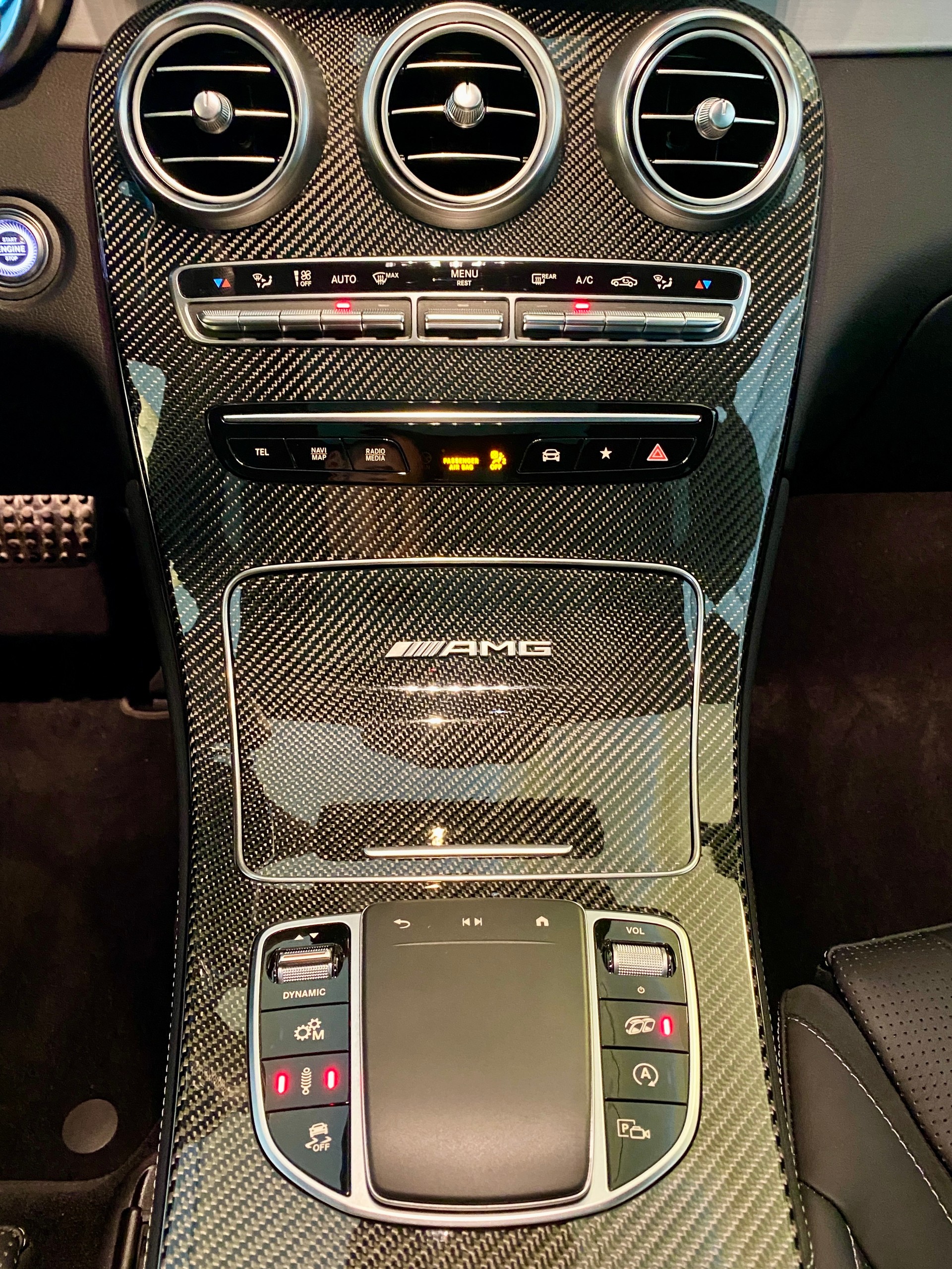 MERCEDES-BENZ GLC 63 S AMG 4Matic 9G-Tronic-image-21