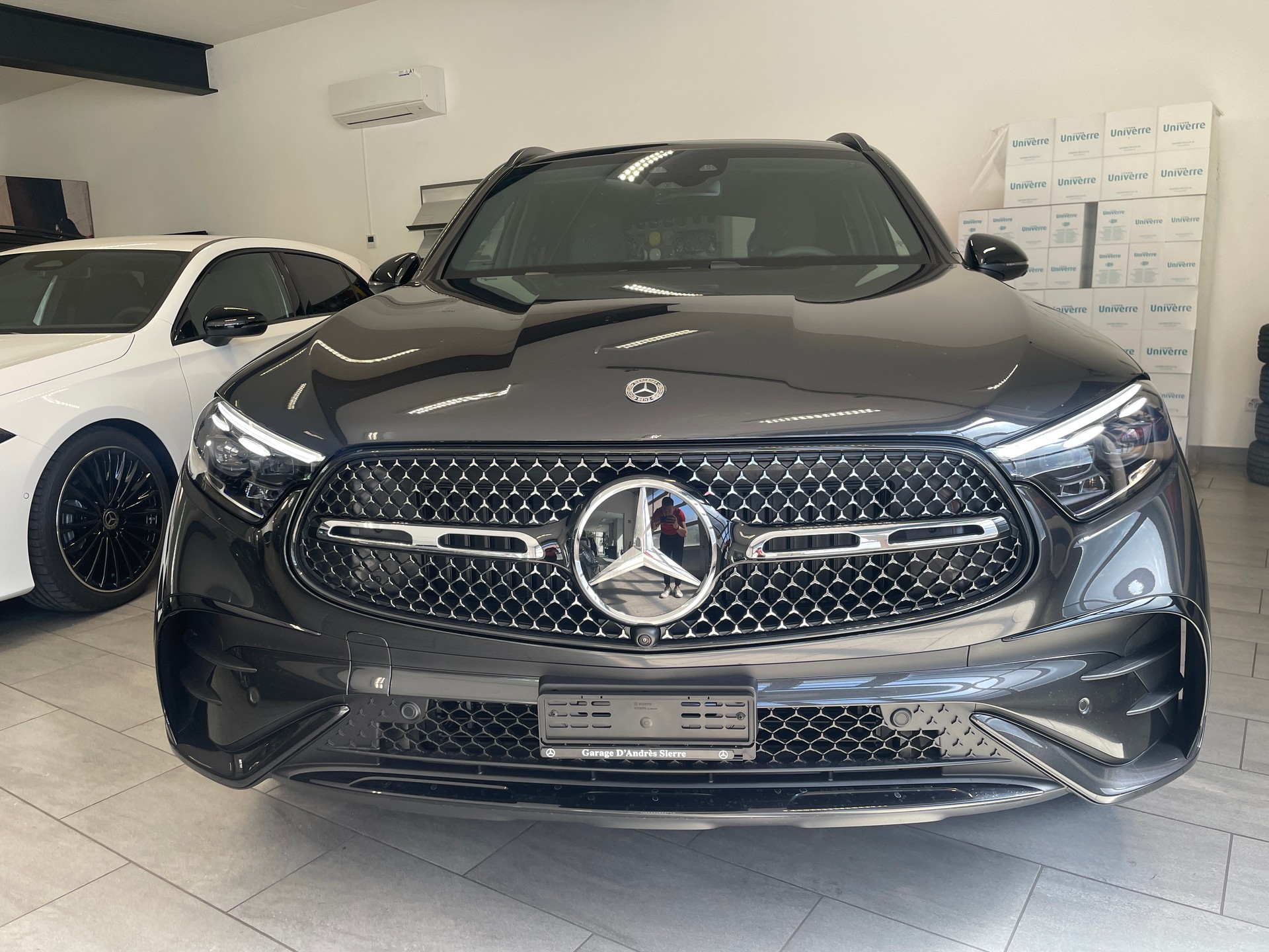 MERCEDES-BENZ GLC 300 4Matic 9G-Tronic AMG Line-showroom-element-1