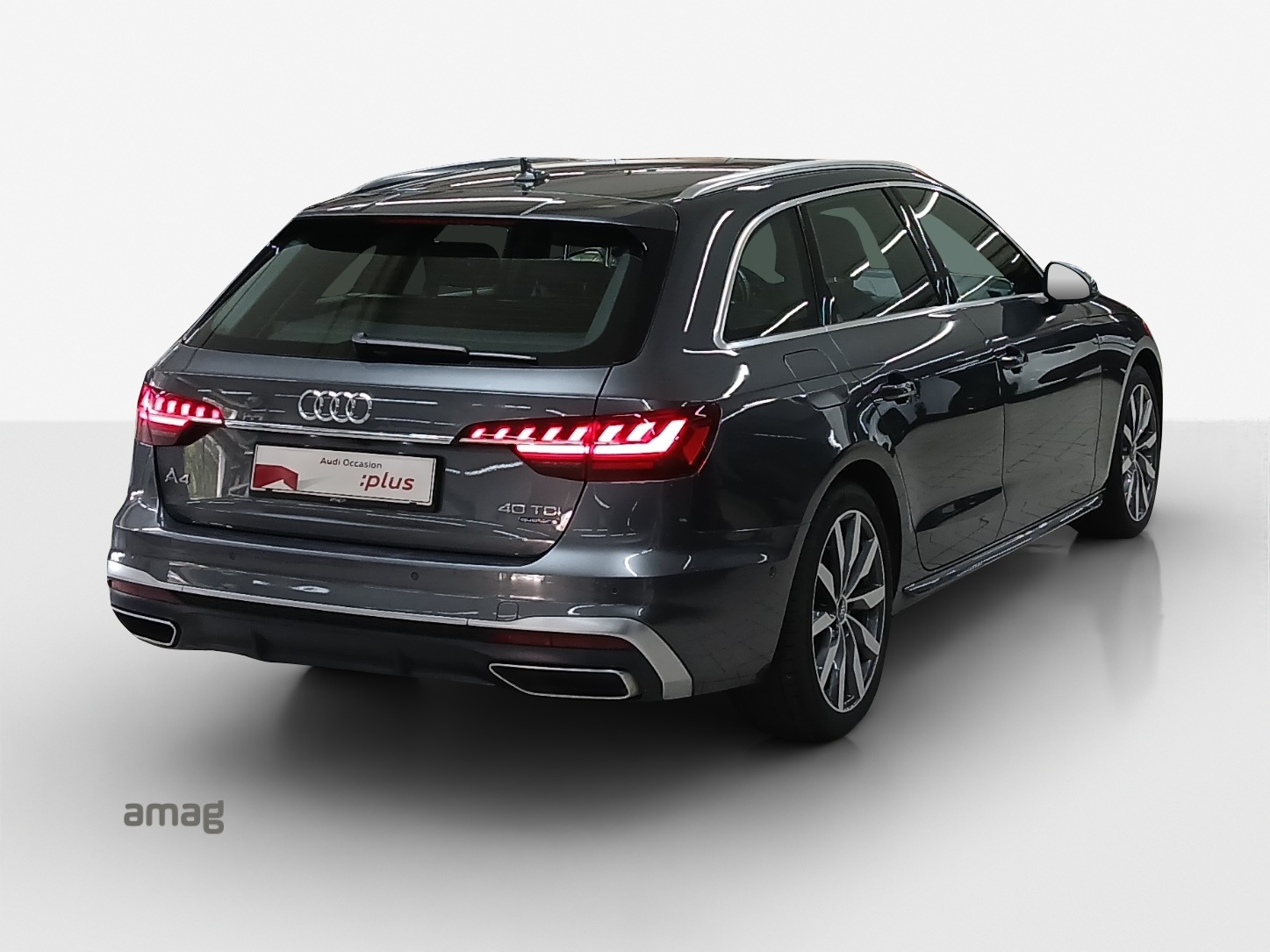 AUDI A4 Avant 40 TDI S line quattro S-tronic-image-4