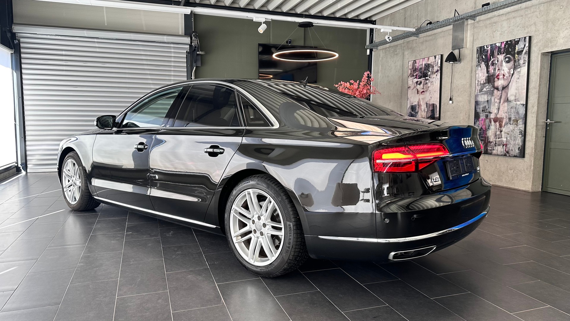 AUDI A8 3.0 V6 TDI quattro T-Tronic-image-9