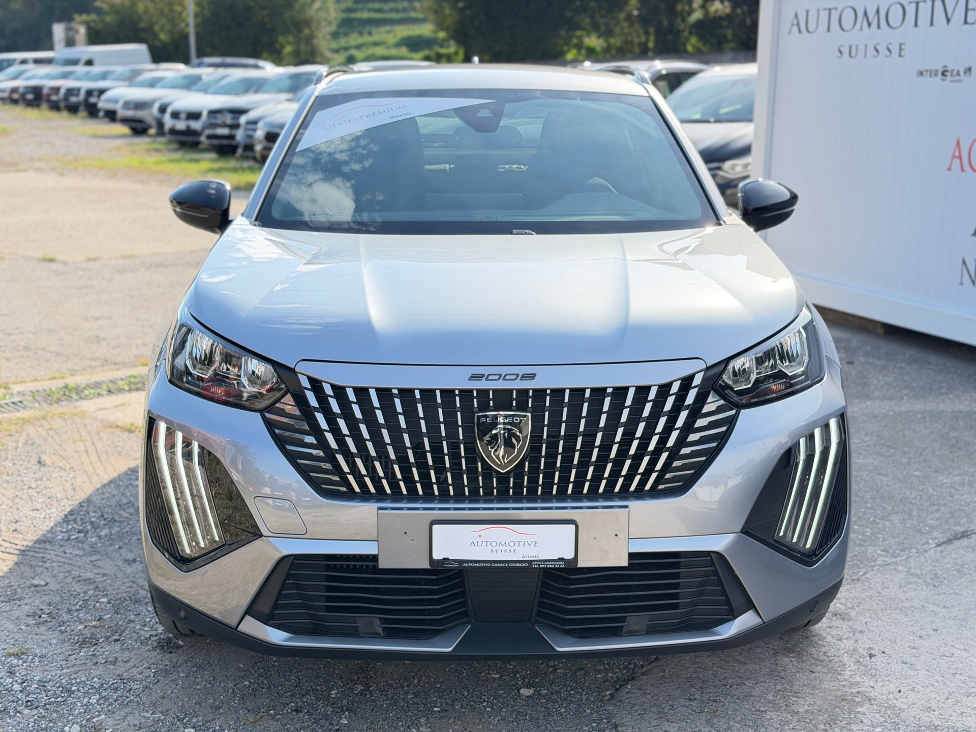PEUGEOT 2008 1.2 PureTech Allure-image-2