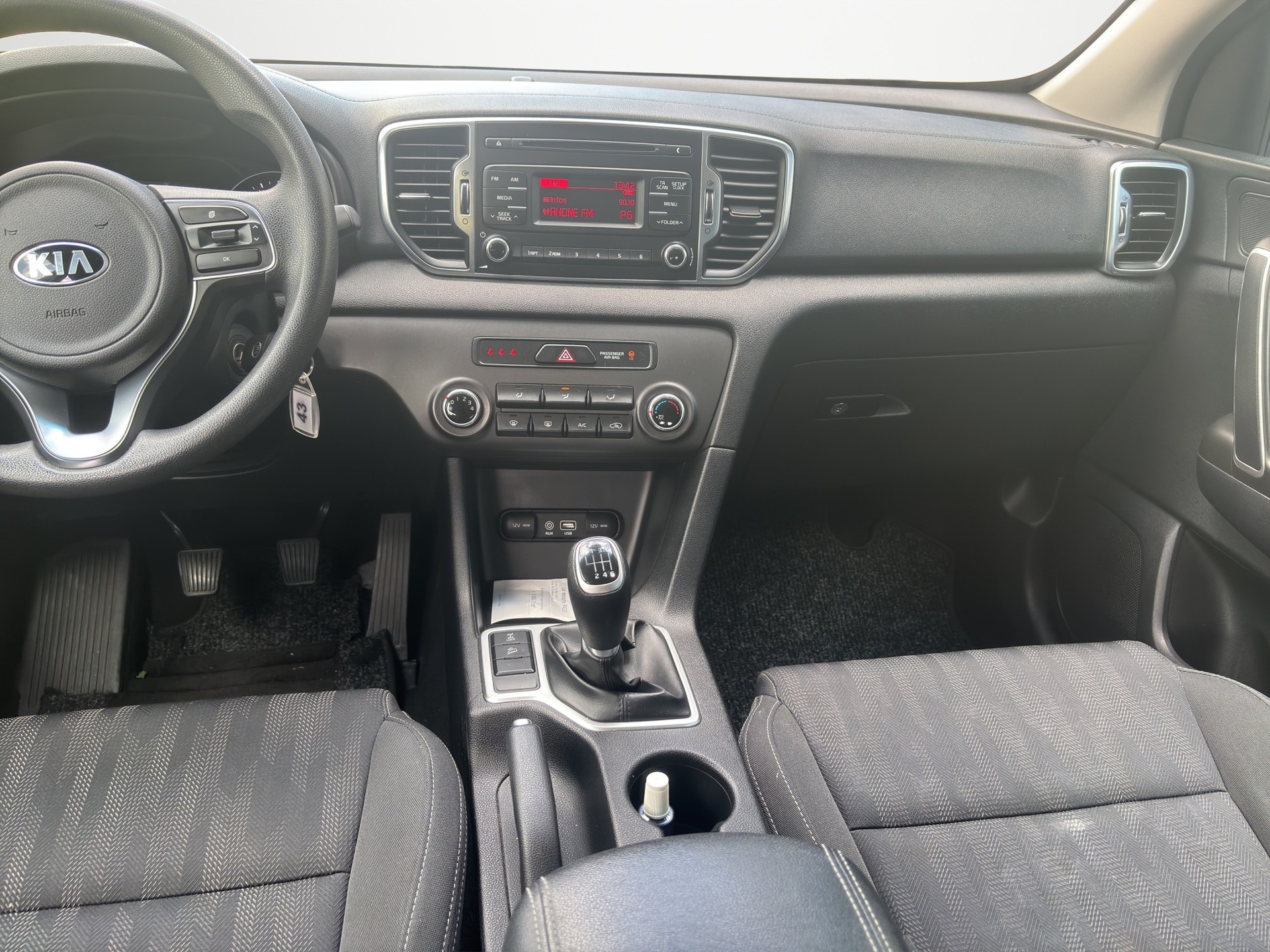 KIA Sportage 2.0CRDi LX 4WD-image-12