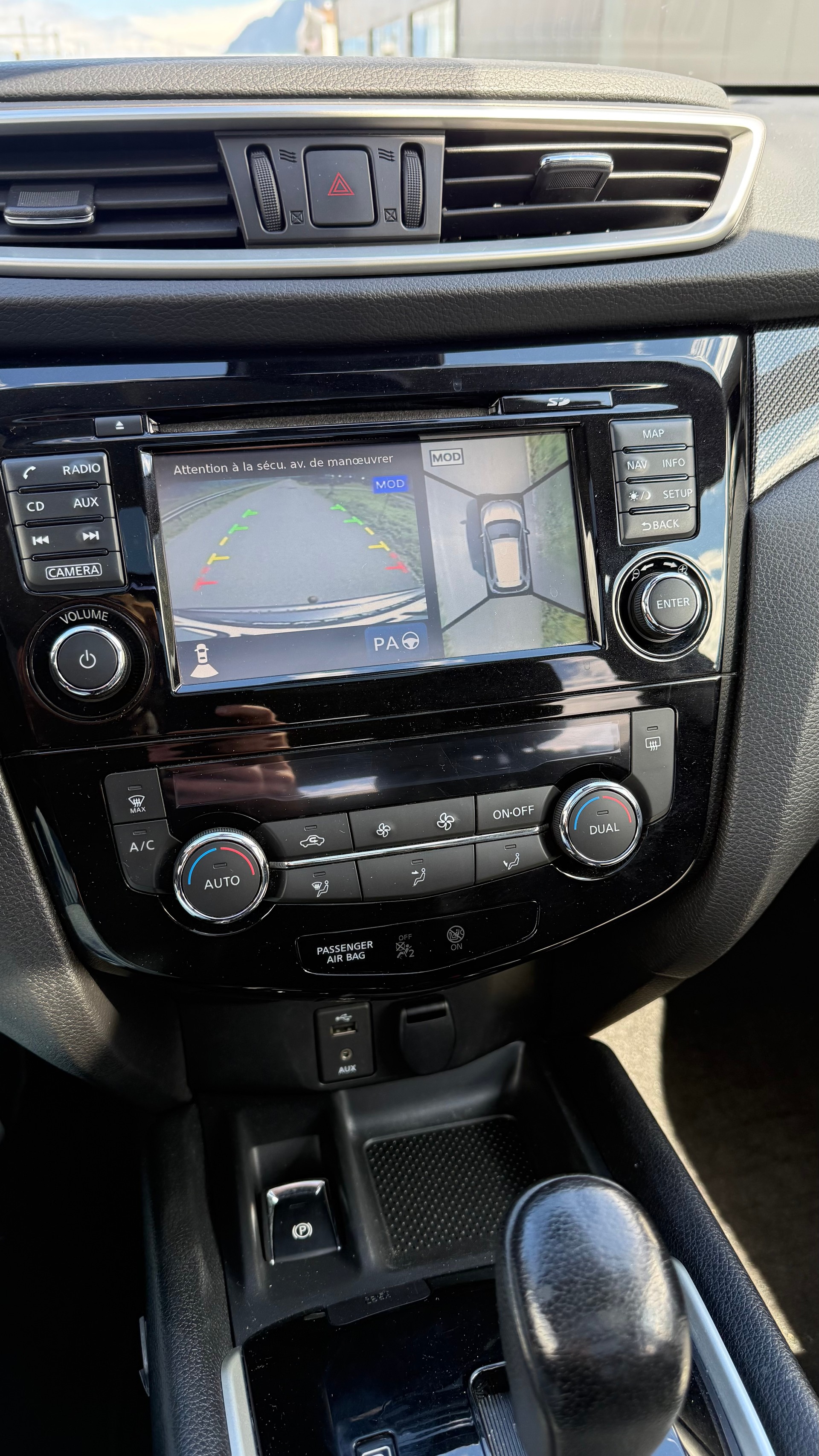 NISSAN X-Trail 2.0 dCi tekna Xtronic CVT ALL-MODE 4x4-image-10