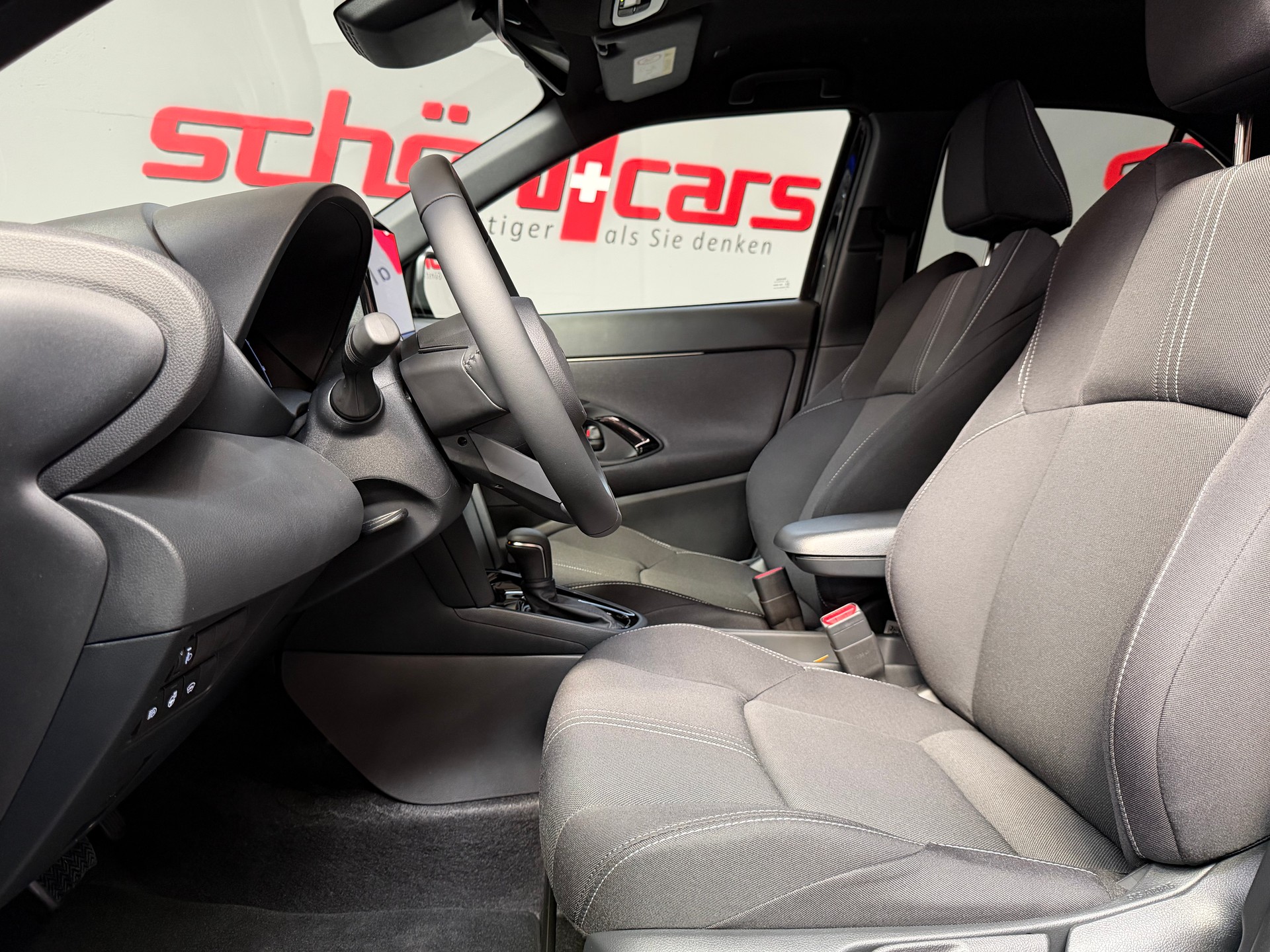 TOYOTA Yaris Cross 1.5 Trend e-CVT NEUS MODELL-image-12