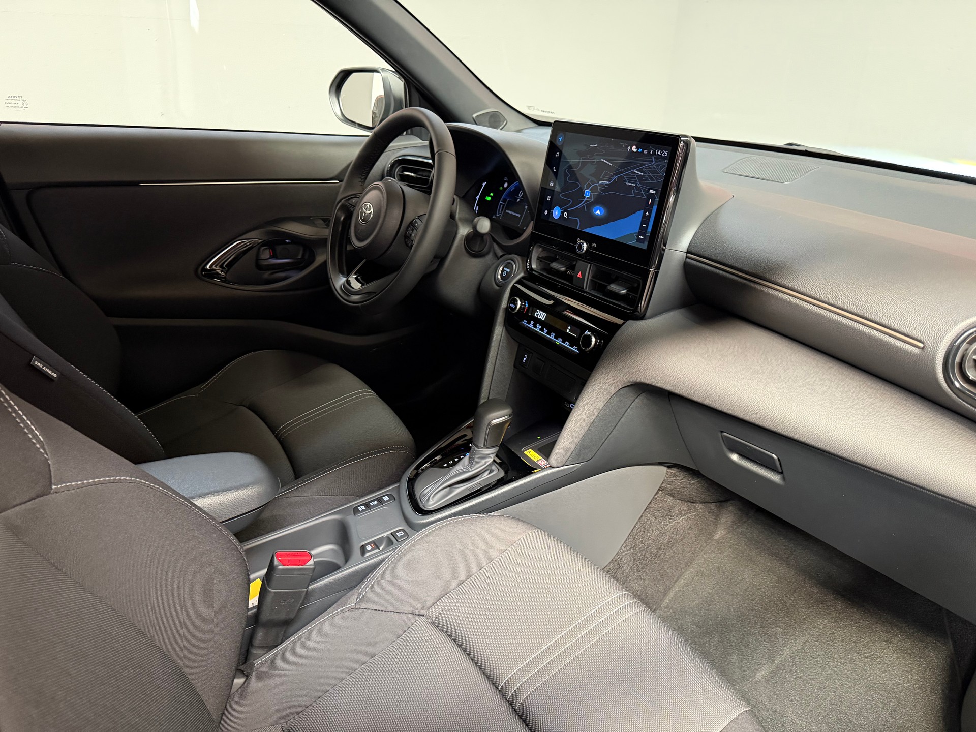 TOYOTA Yaris Cross 1.5 Trend e-CVT NEUS MODELL-image-18