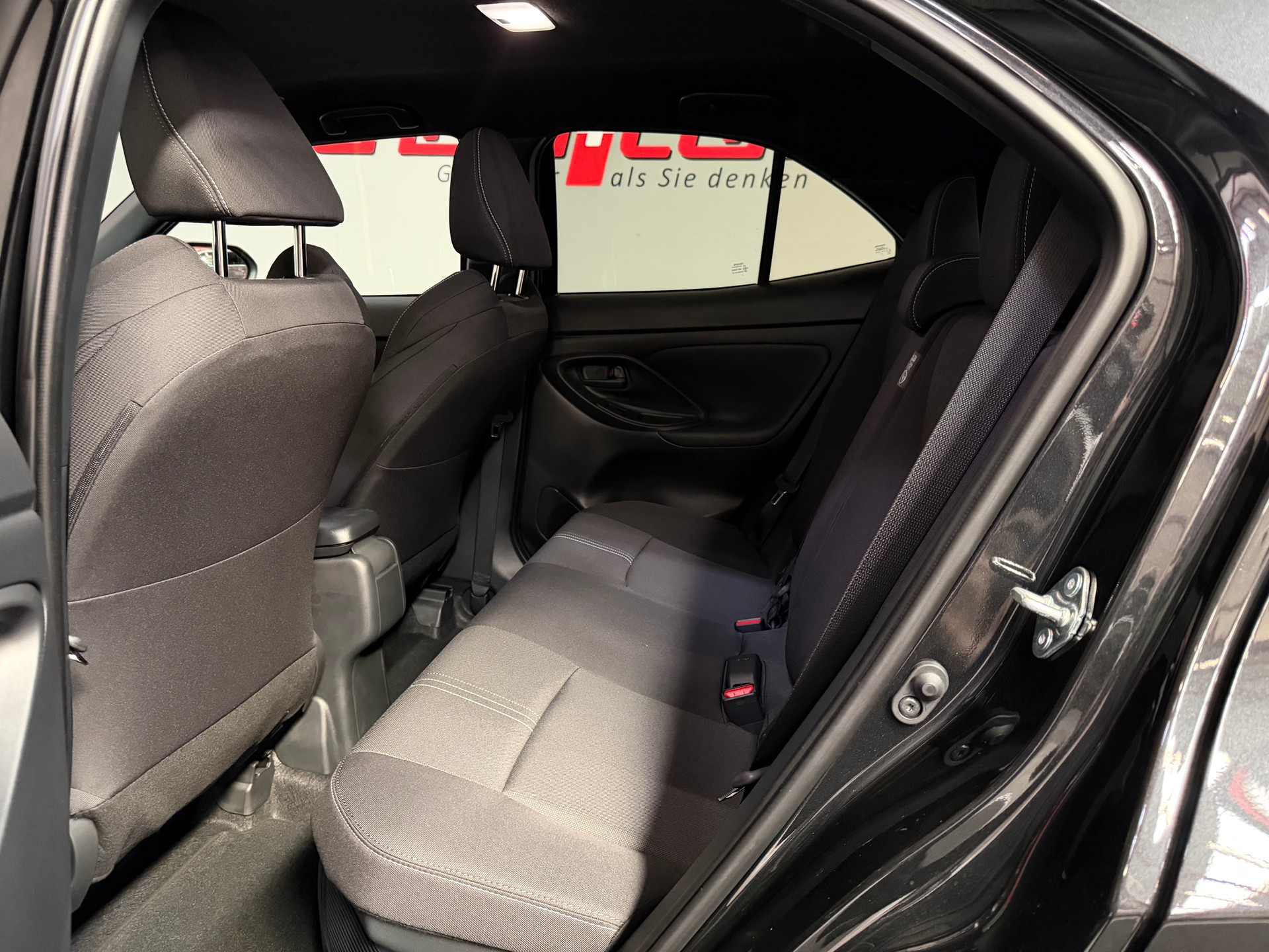 TOYOTA Yaris Cross 1.5 Trend e-CVT NEUS MODELL-image-16
