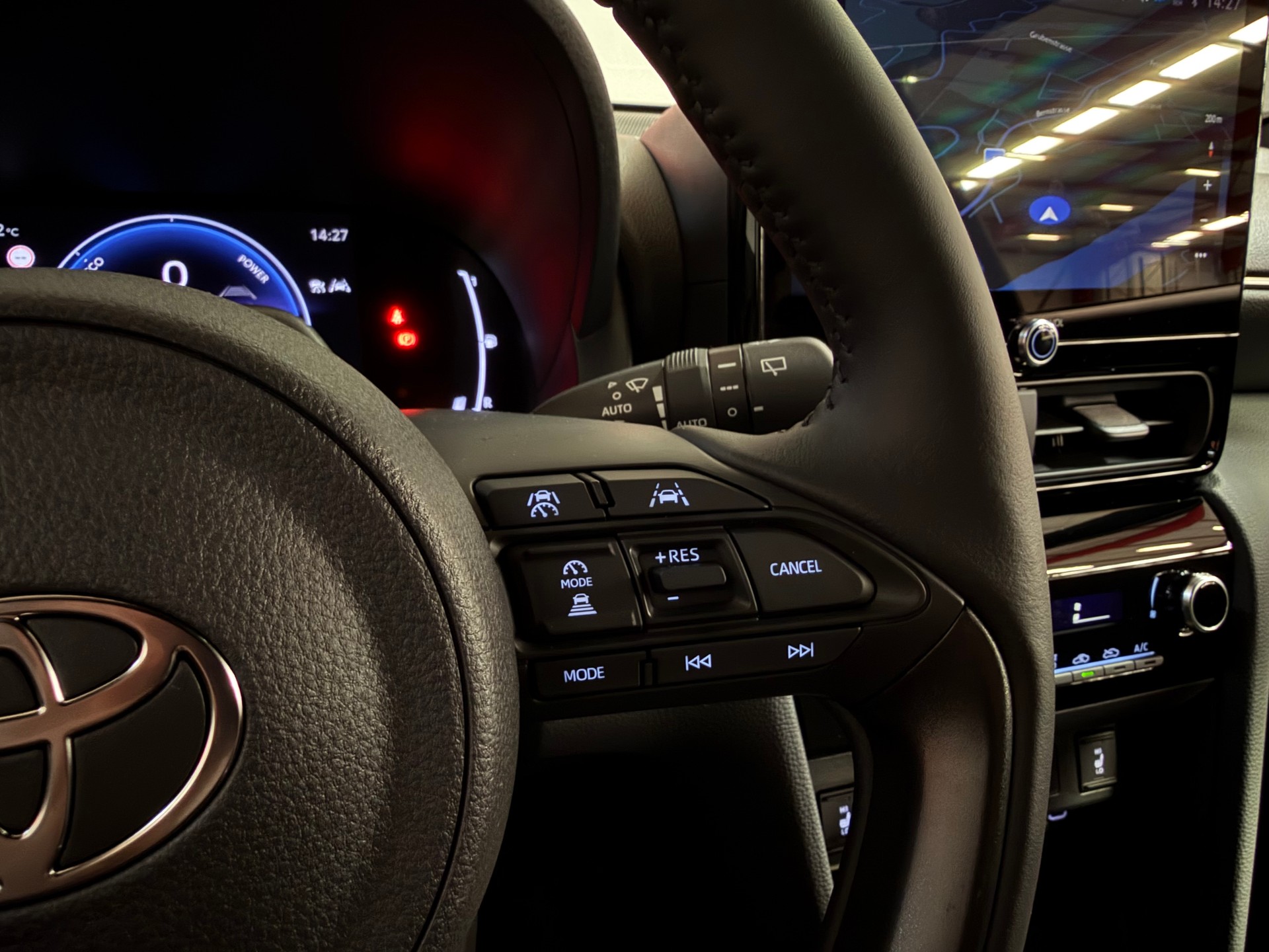 TOYOTA Yaris Cross 1.5 Trend e-CVT NEUS MODELL-image-23