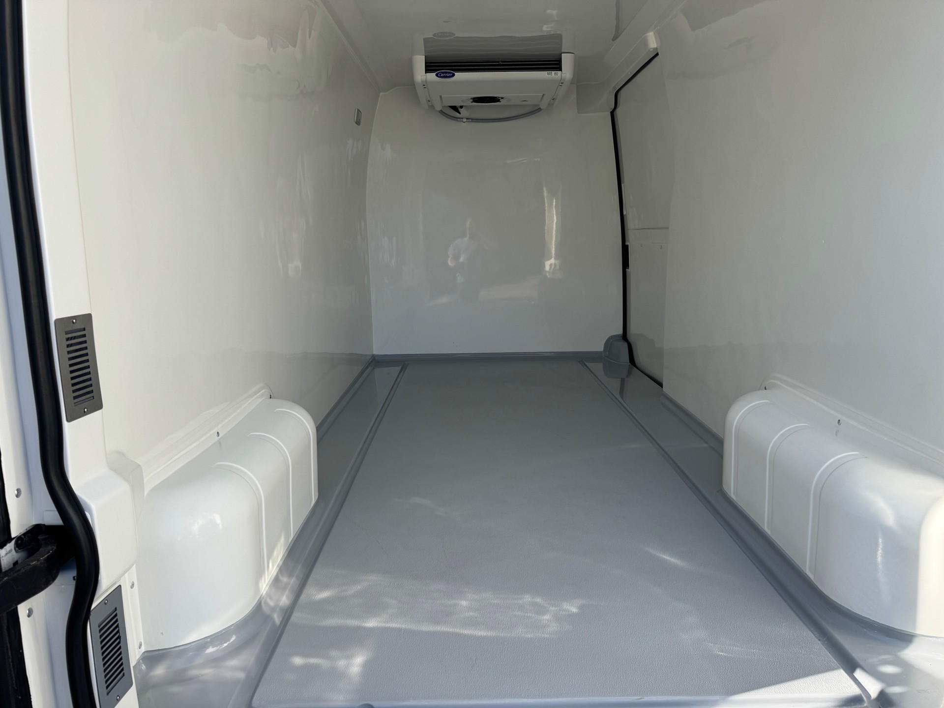 RENAULT Master T35 ENERGY 2.3dCi 150 L3H2-image-11