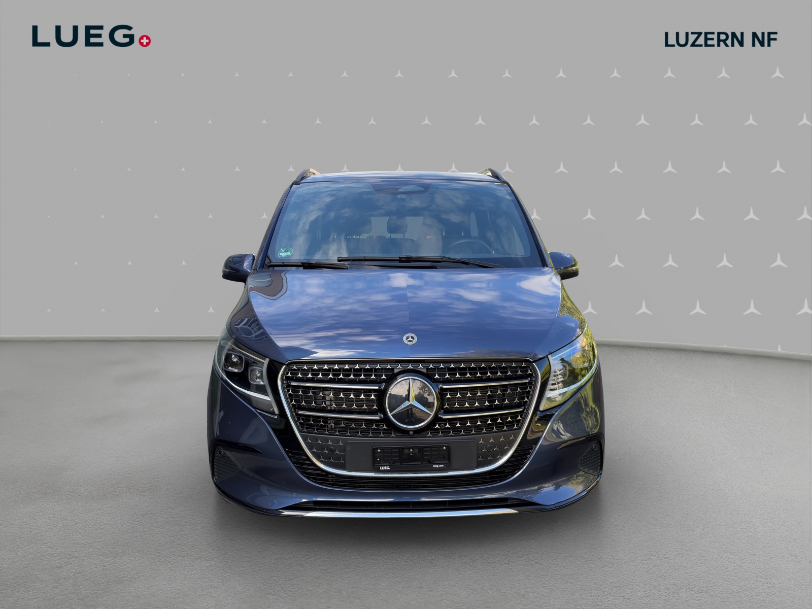 MERCEDES-BENZ V 300 d lang Avantgarde 4Matic 9G-Tronic-image-5