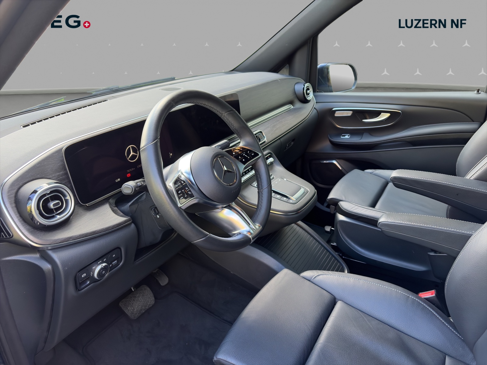 MERCEDES-BENZ V 300 d lang Avantgarde 4Matic 9G-Tronic-image-6